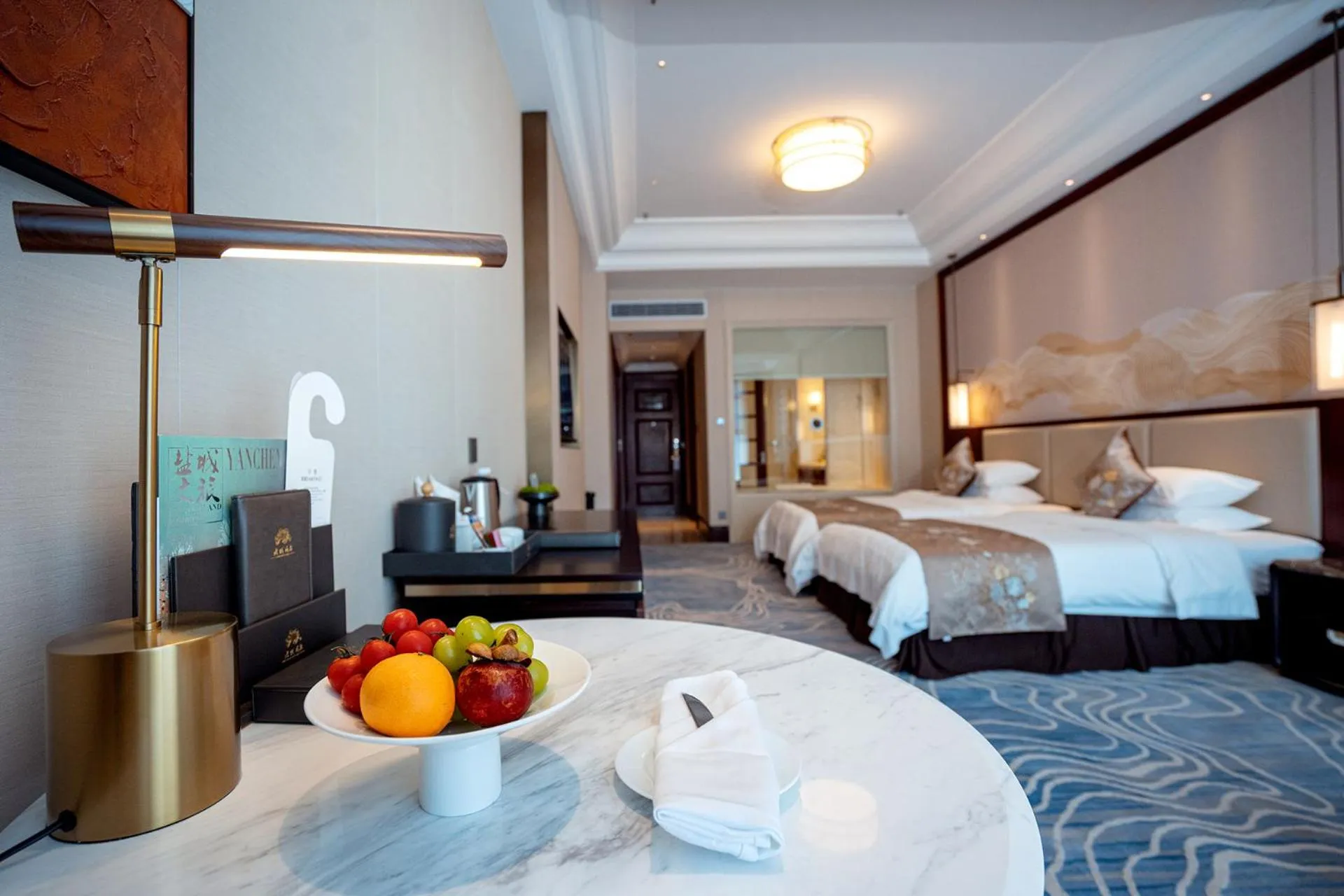 Photo of the whole room, Bed in Yancheng Shuicheng Hotel