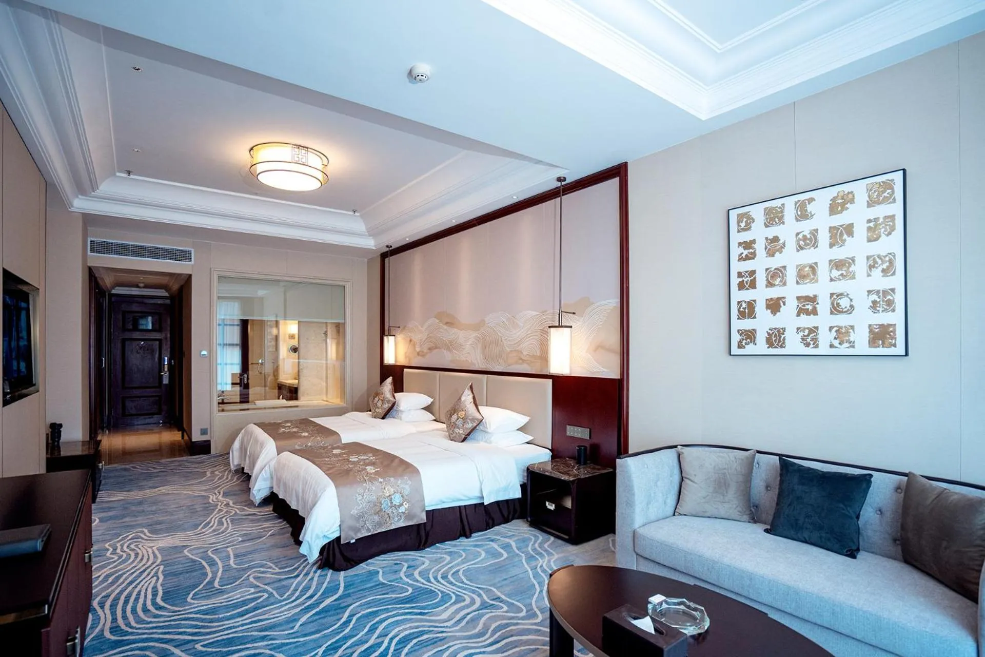 Photo of the whole room, Bed in Yancheng Shuicheng Hotel