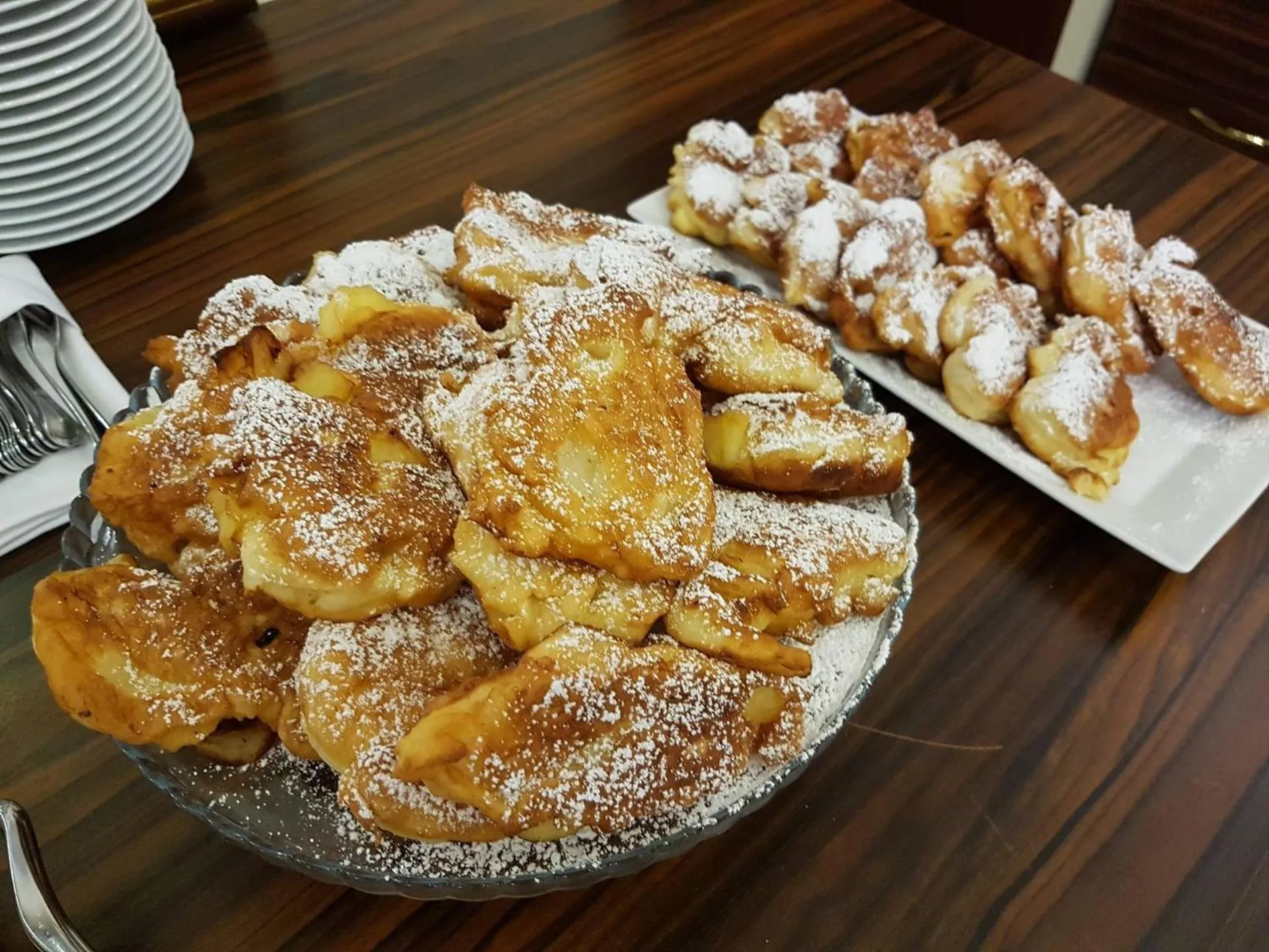 Breakfast in Hotel Pikul