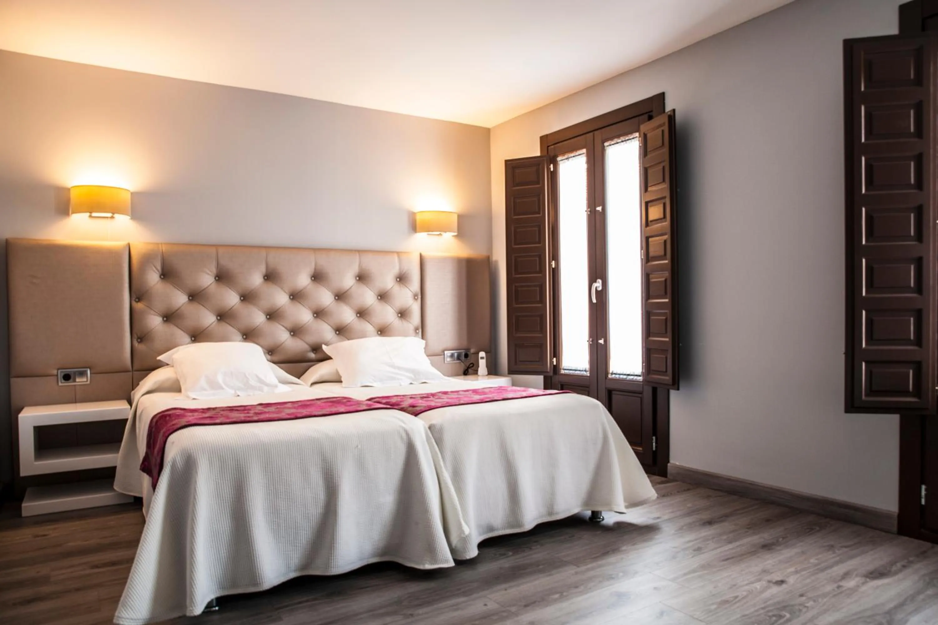 Bedroom, Bed in Evenia Alcalá Boutique Hotel