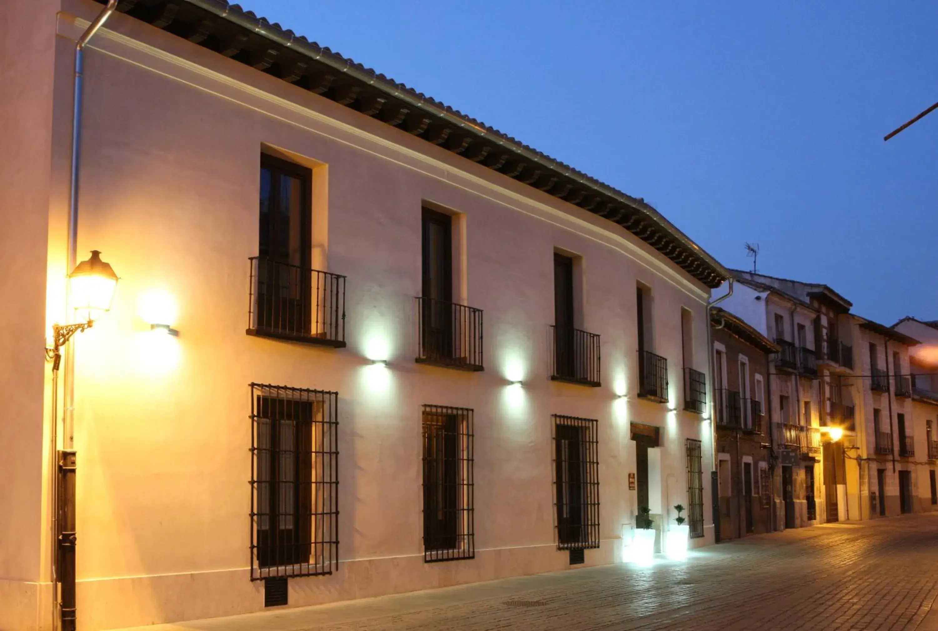 Facade/entrance in Evenia Alcalá Boutique Hotel Facade/entrance in Evenia Alcalá Boutique Hotel