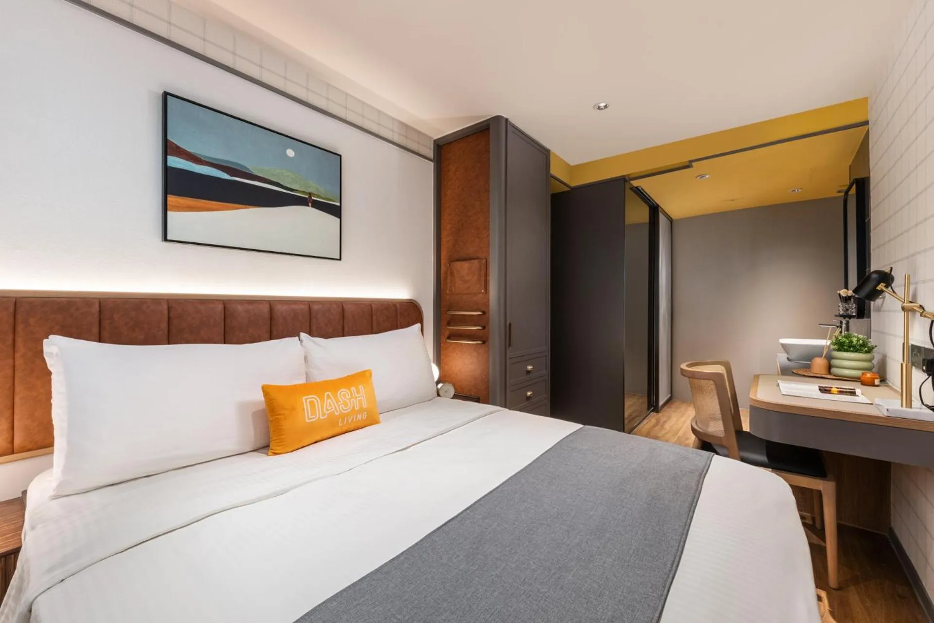 Photo of the whole room, Bed in Dash Living on Hollywood