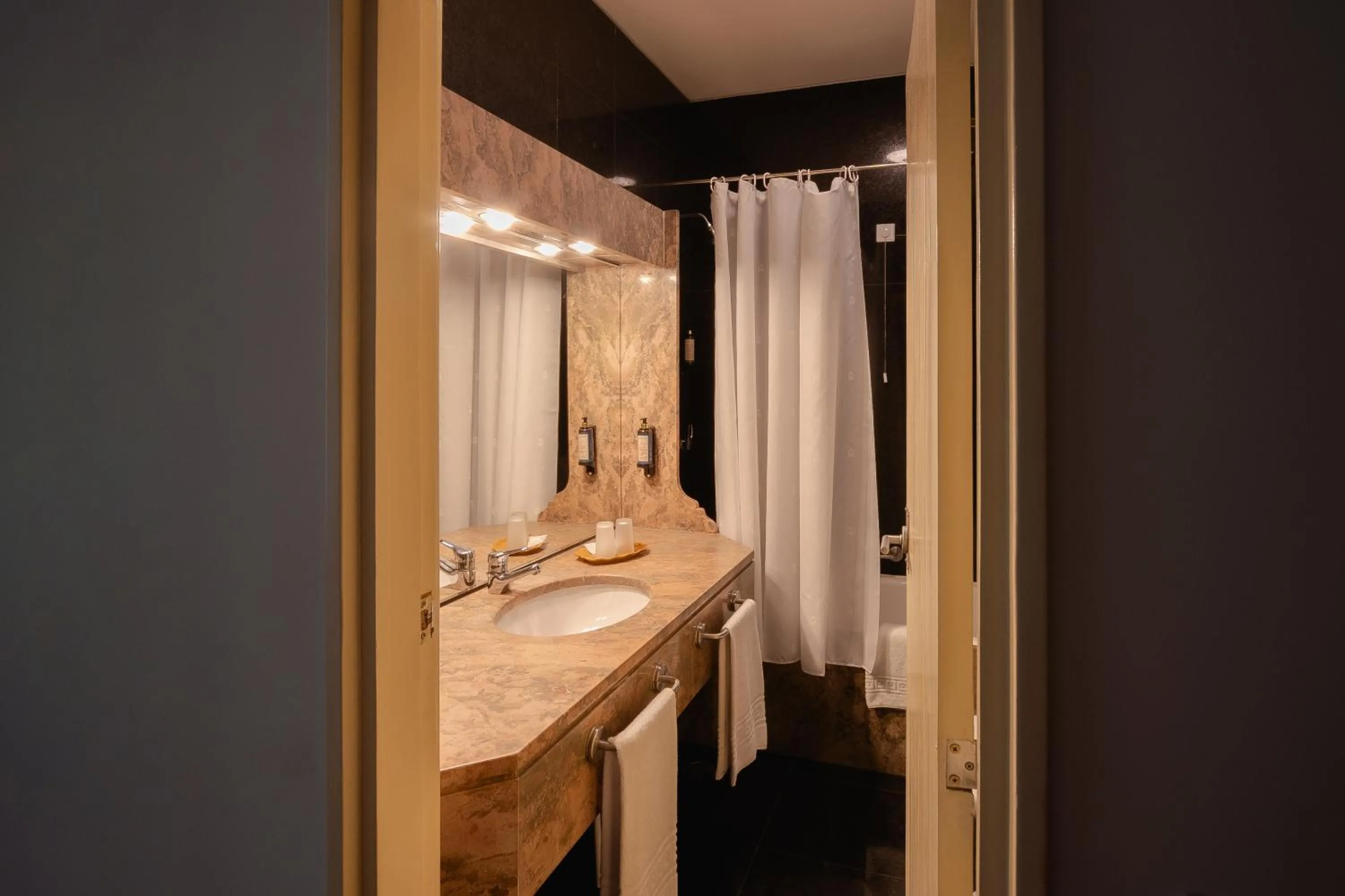 Bathroom in Pousada de Valença