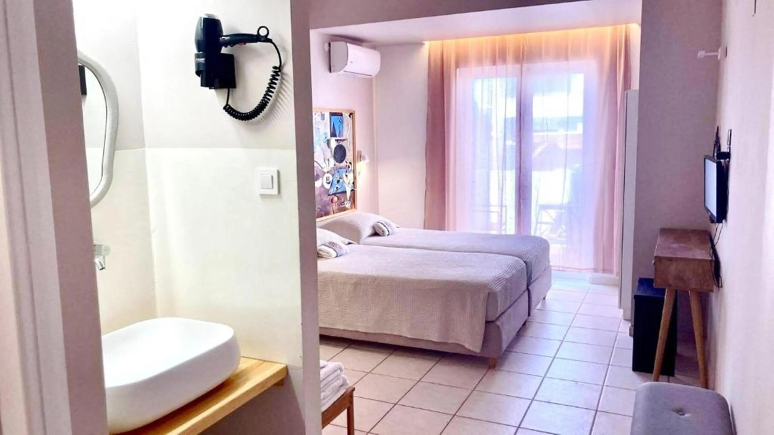 Bedroom, Bed in Tree of Life Art Hotel