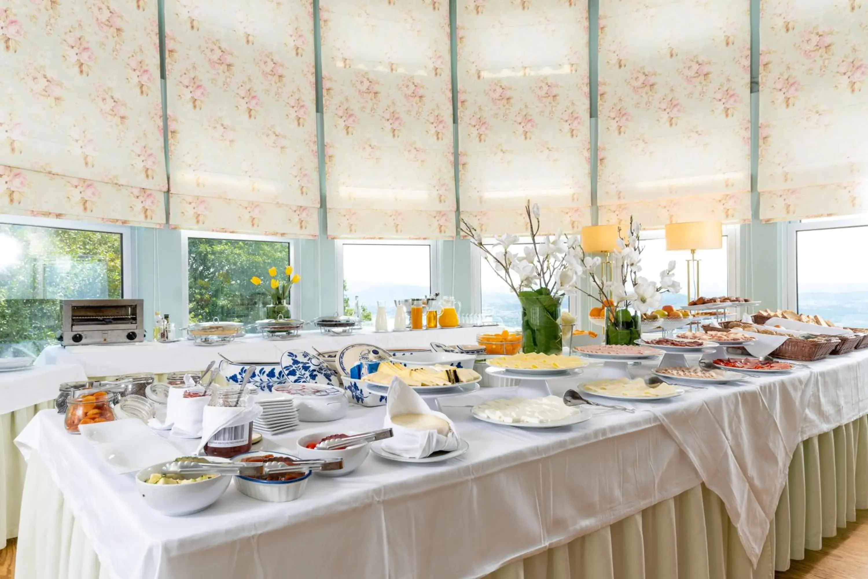 Breakfast in Pousada de Viana do Castelo Breakfast in Pousada de Viana do Castelo