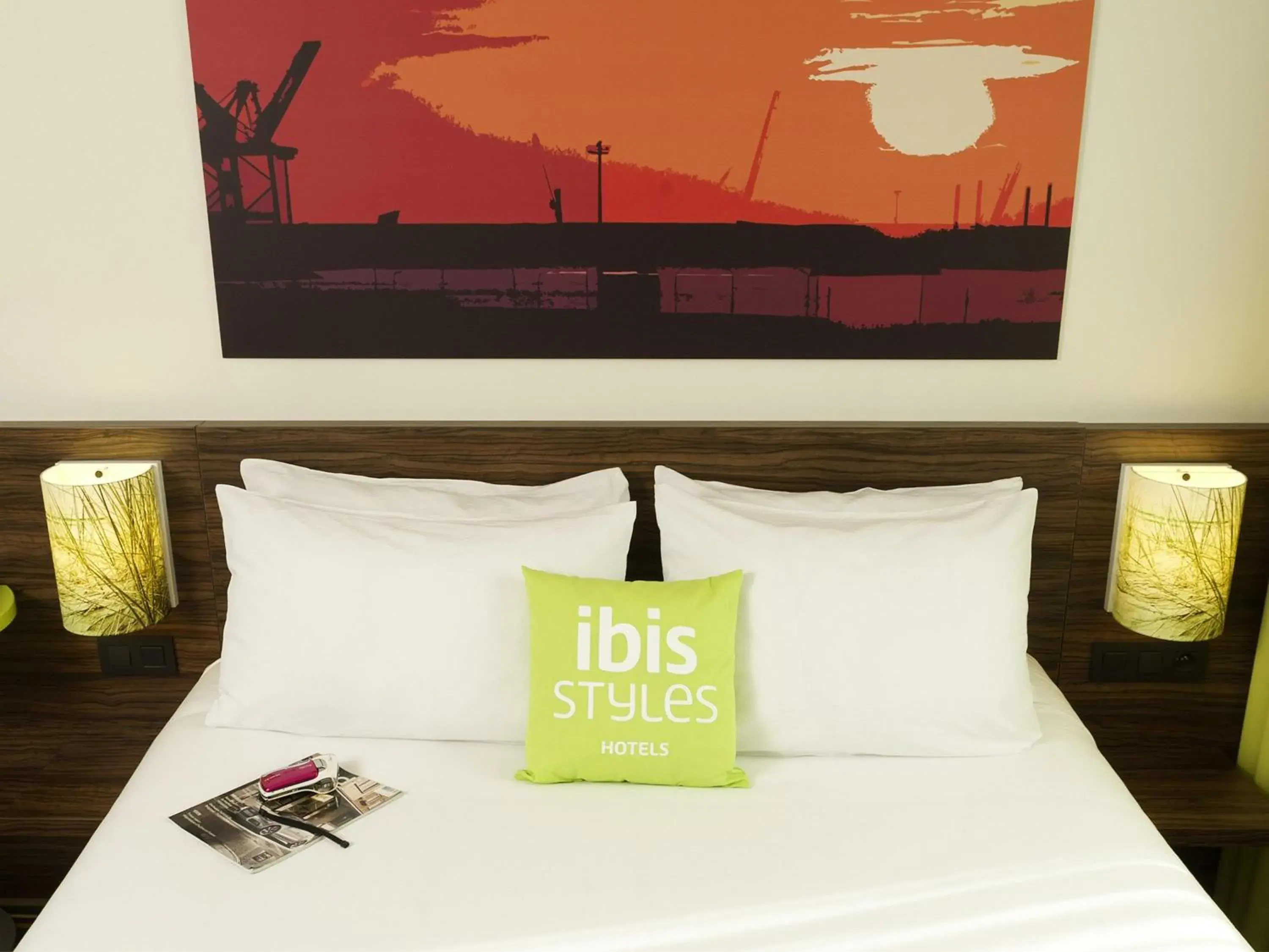 Bedroom, Bed in ibis Styles Zeebrugge Bedroom, Bed in ibis Styles Zeebrugge