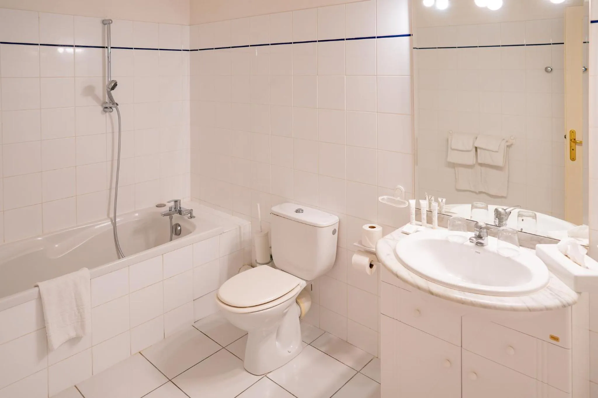 Bathroom in Hôtel de Margaux