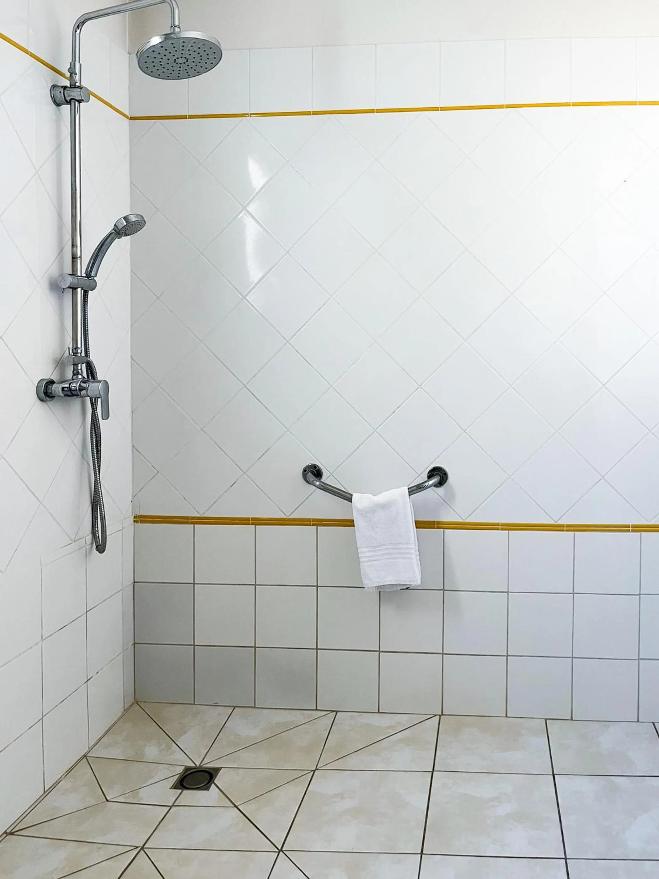 Bathroom in Hôtel de Margaux