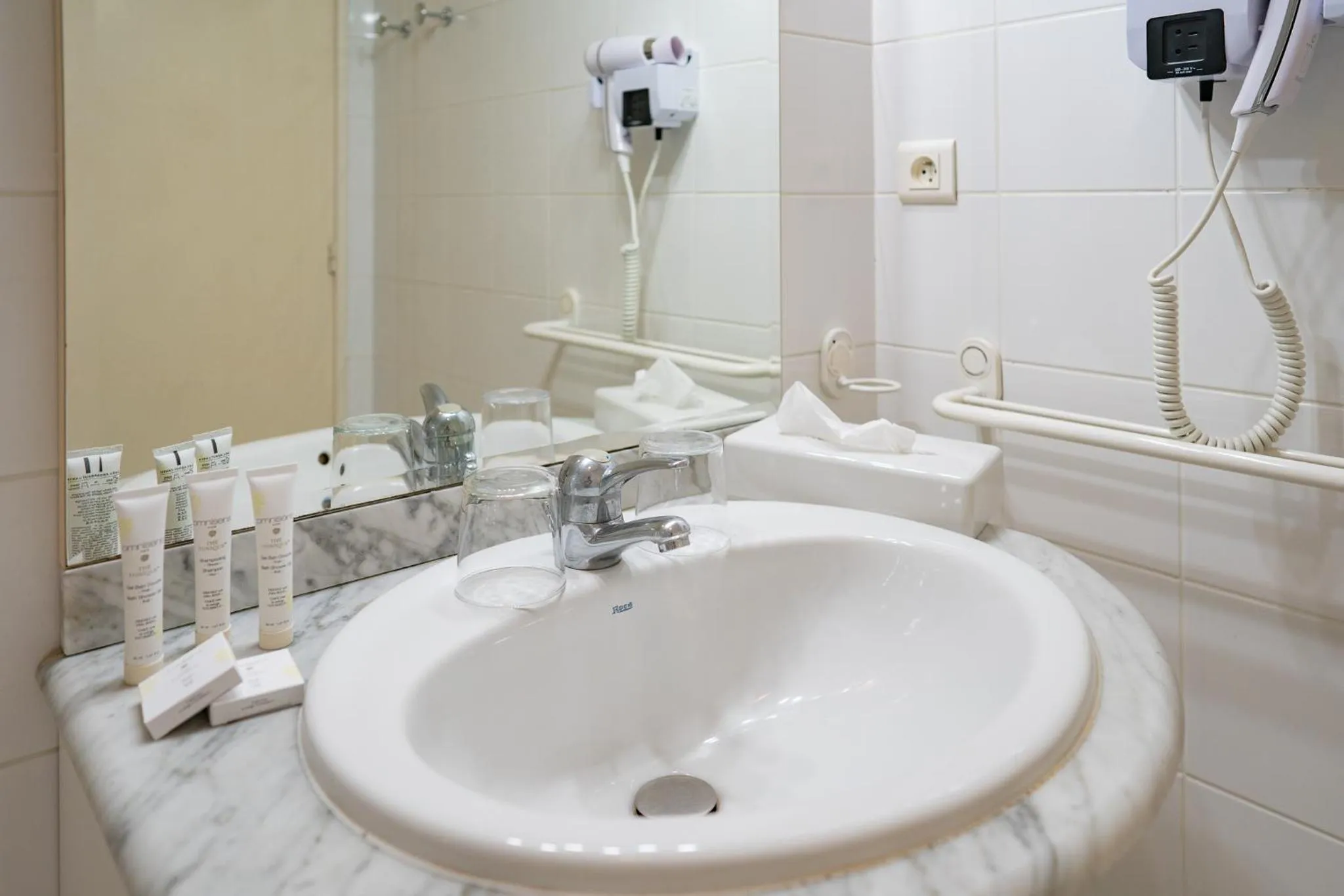 Bathroom in Hôtel de Margaux