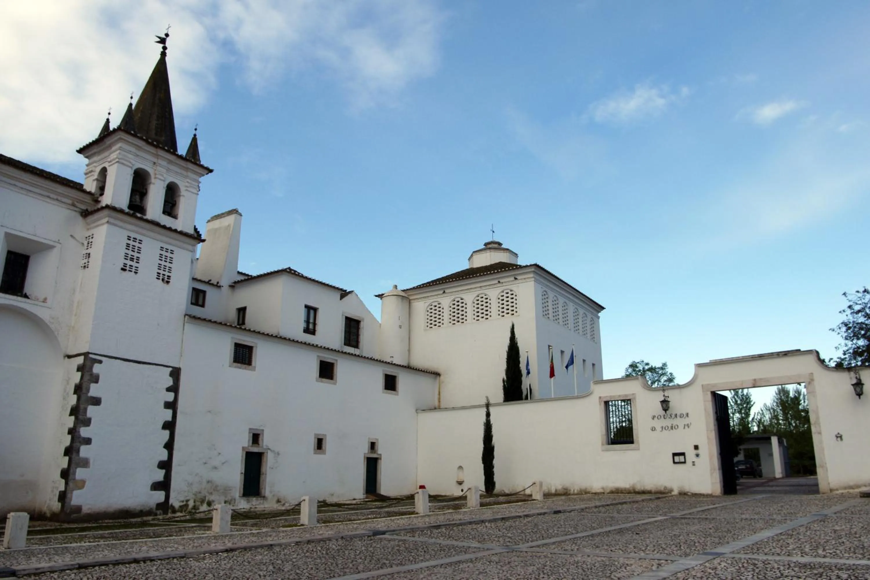 Facade/entrance in Pousada Convento de Vila Viçosa