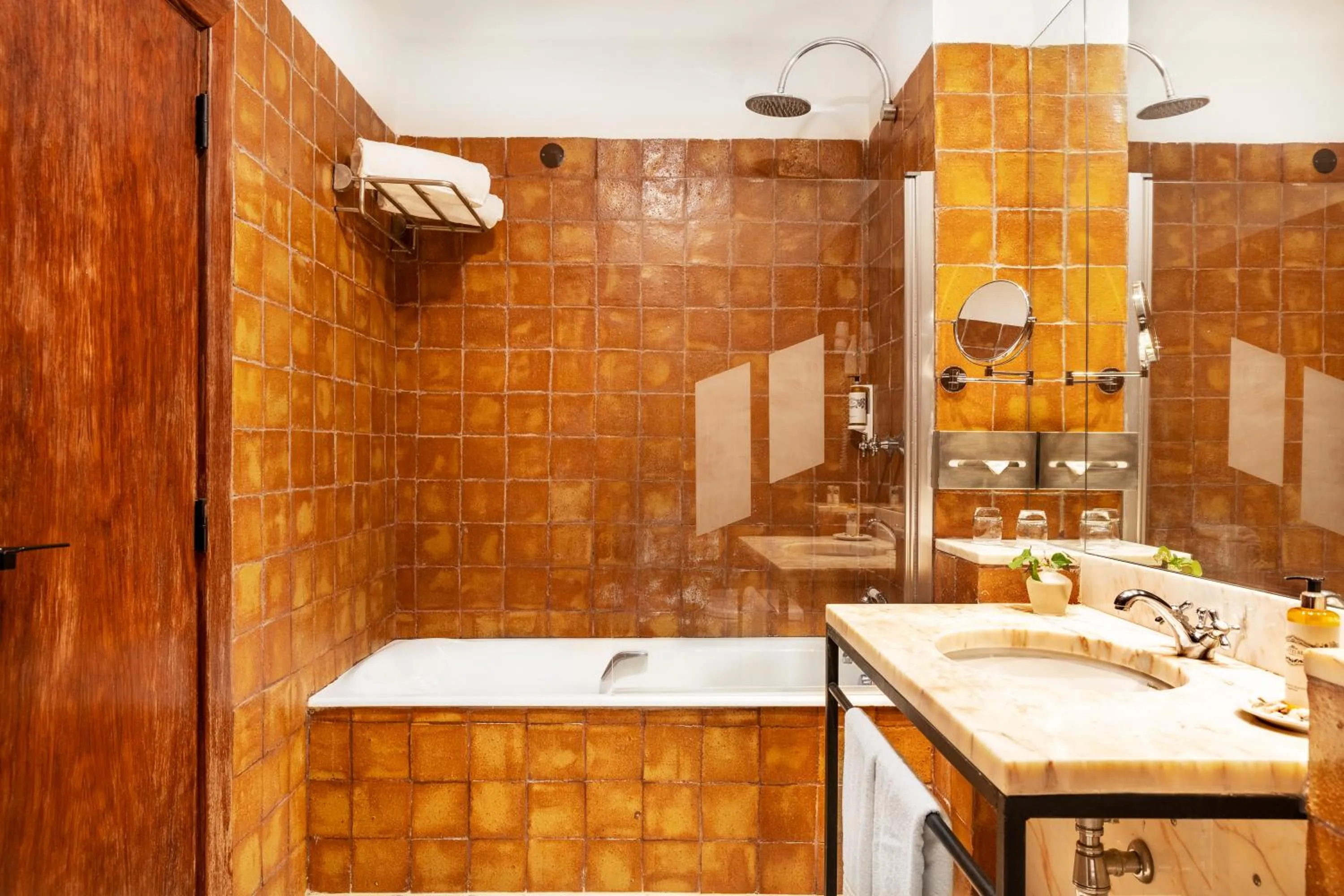 Bathroom in Pousada Convento de Vila Viçosa