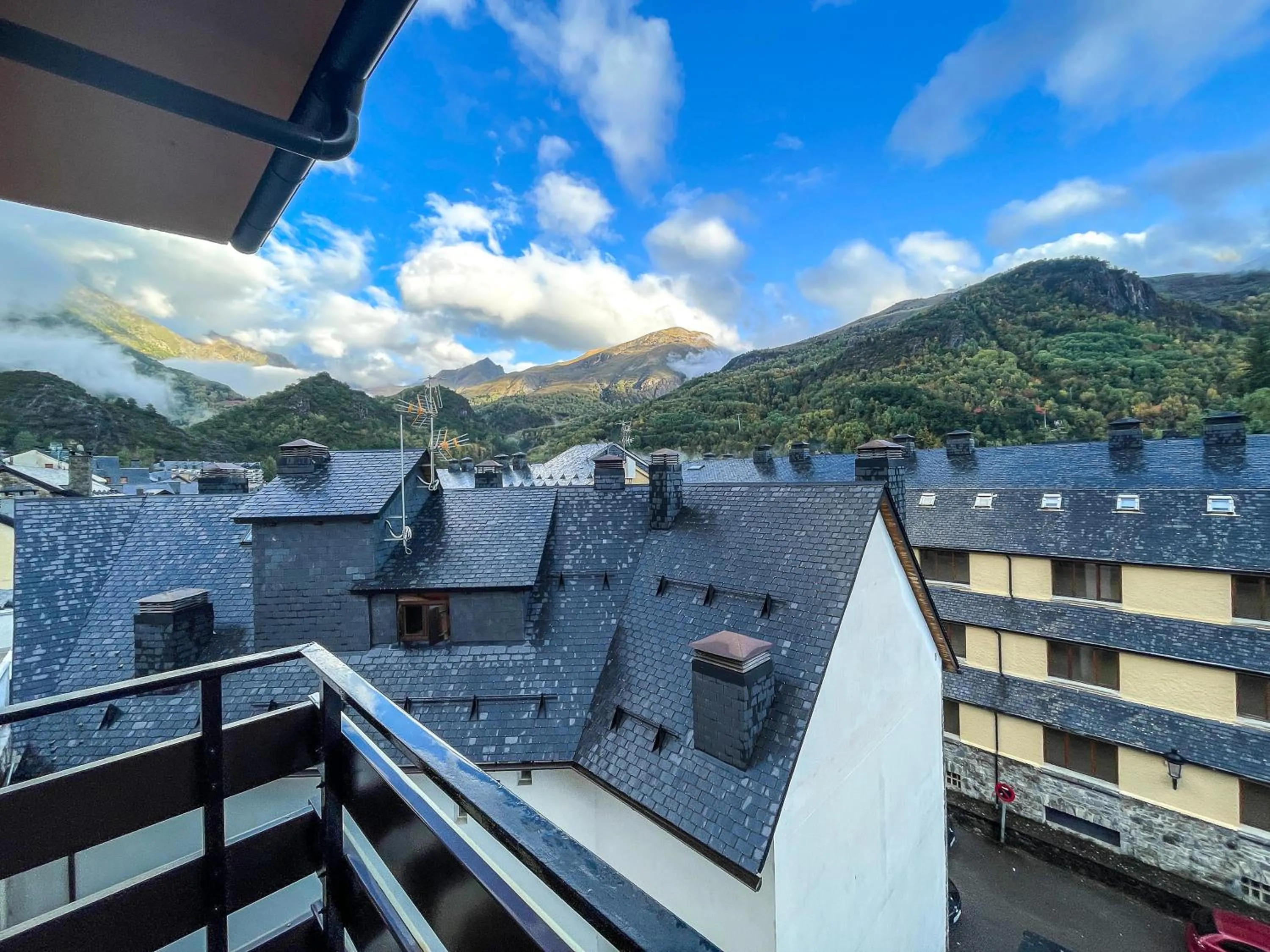 Natural landscape in Hotel Casa Morlans 3000