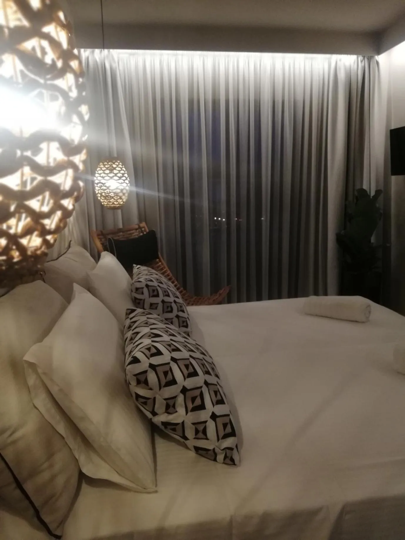 Property building, Bed in Nikos Ikies