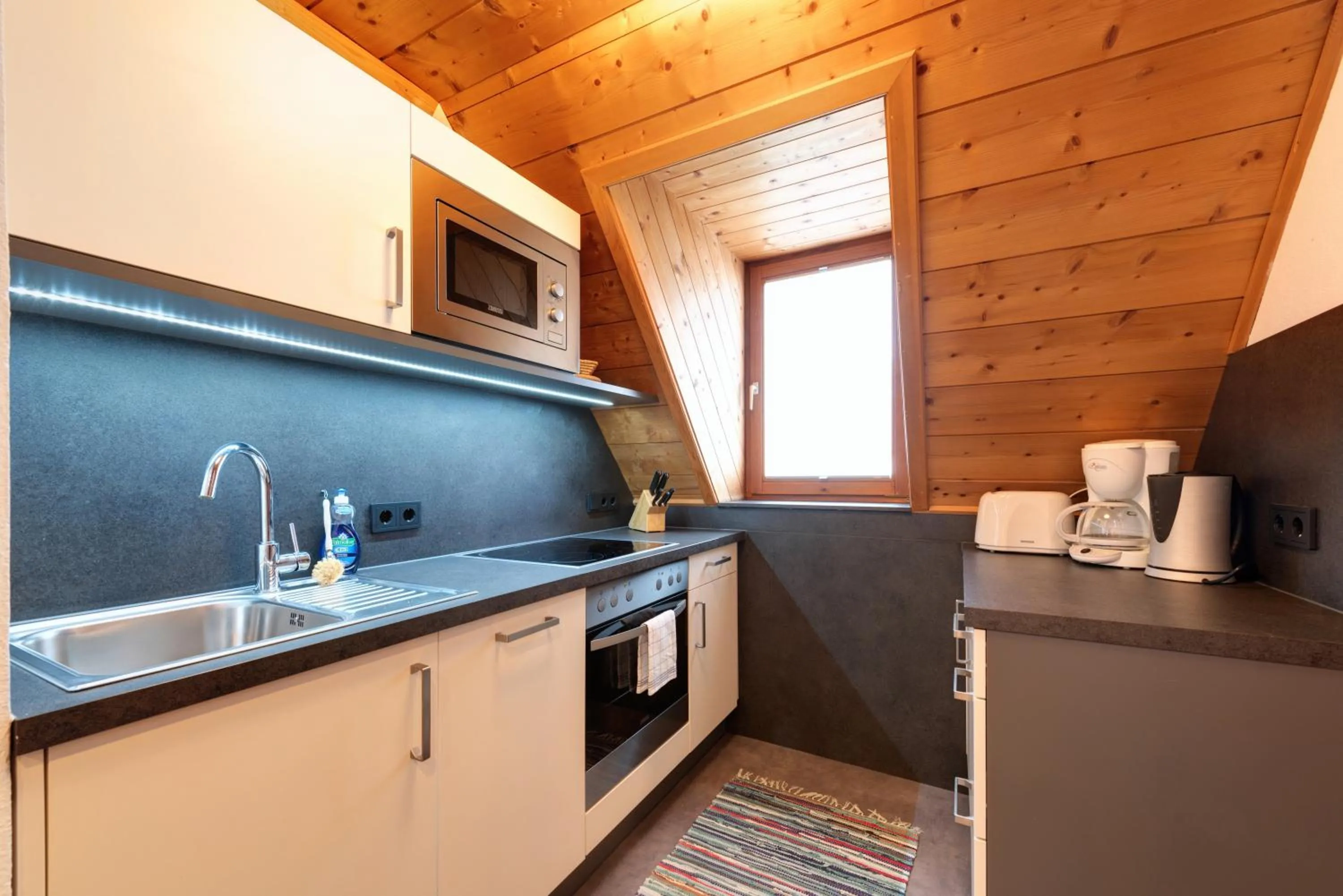 Kitchen or kitchenette in Hotel Pension Kirchplatz