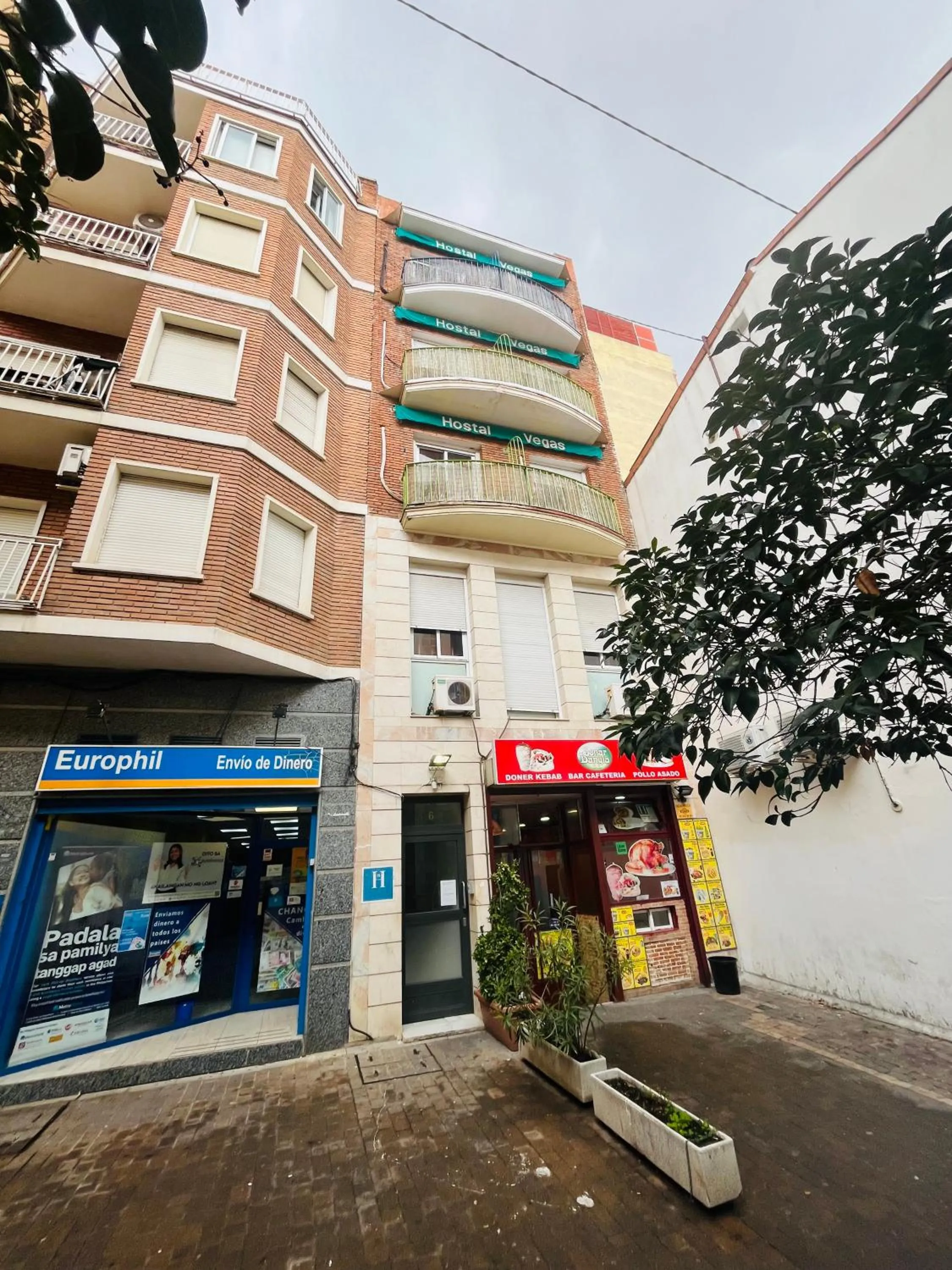 Property building in Hostal Las Vegas