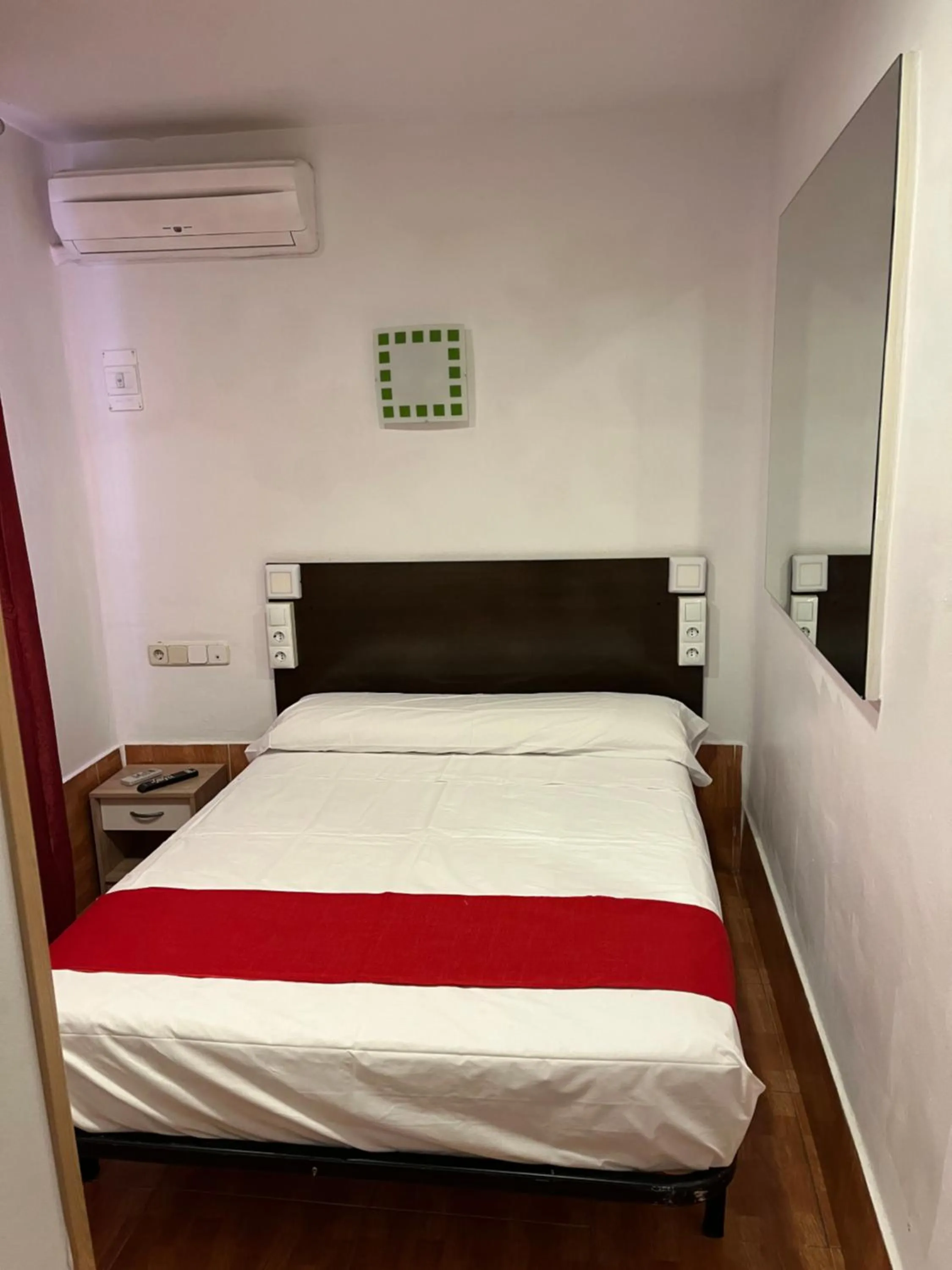 Bed in Hostal Las Vegas