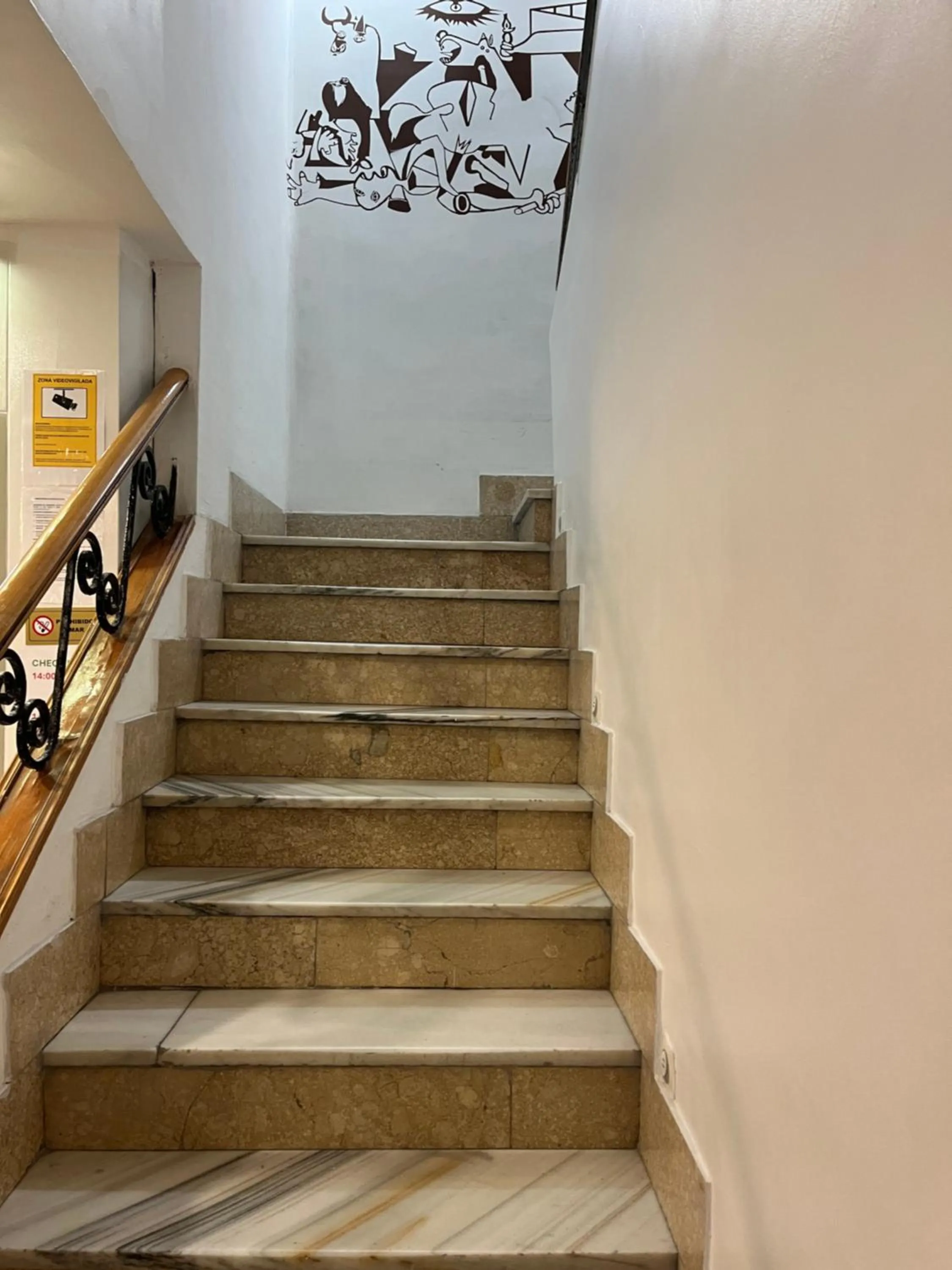 Property building in Hostal Las Vegas