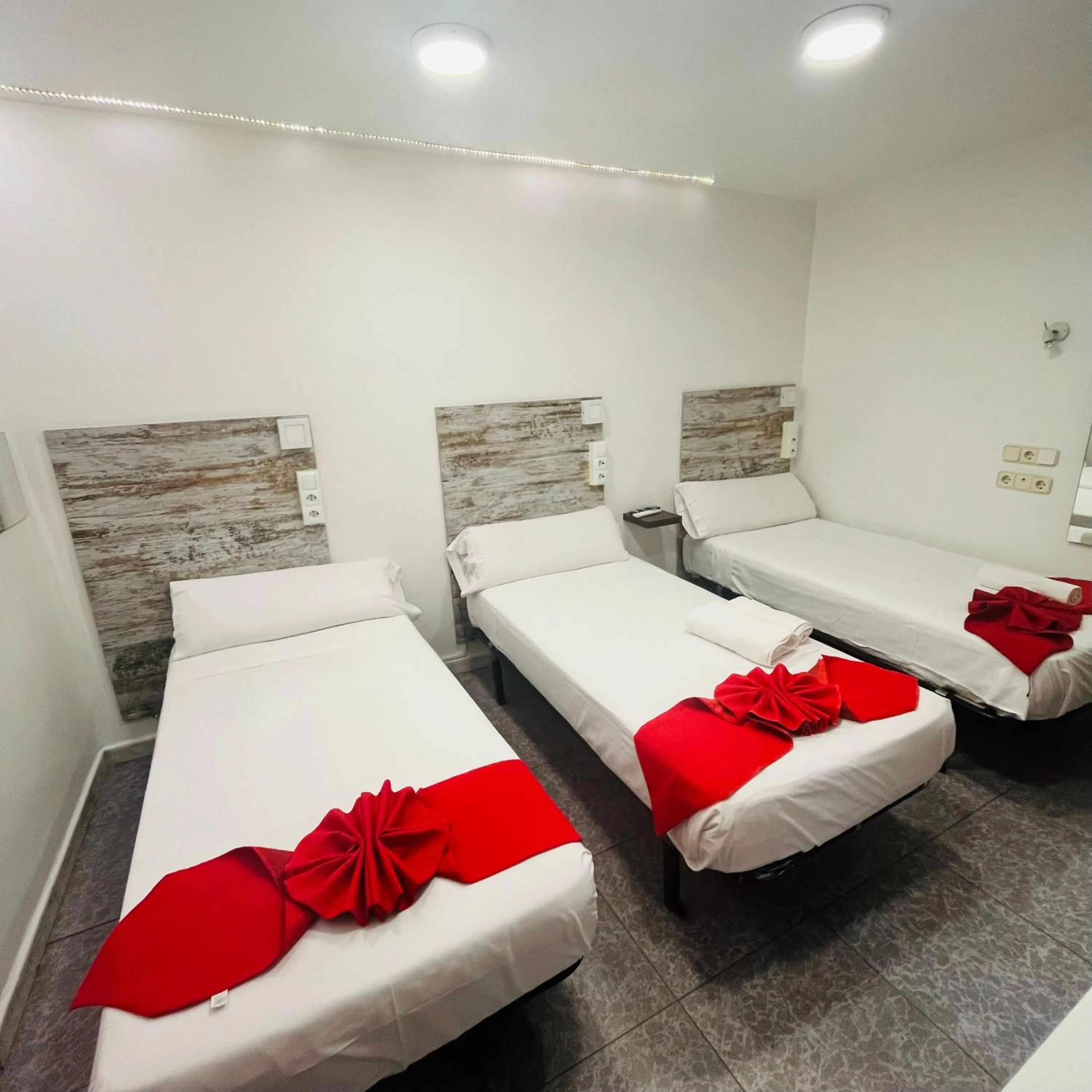 Bed in Hostal Las Vegas