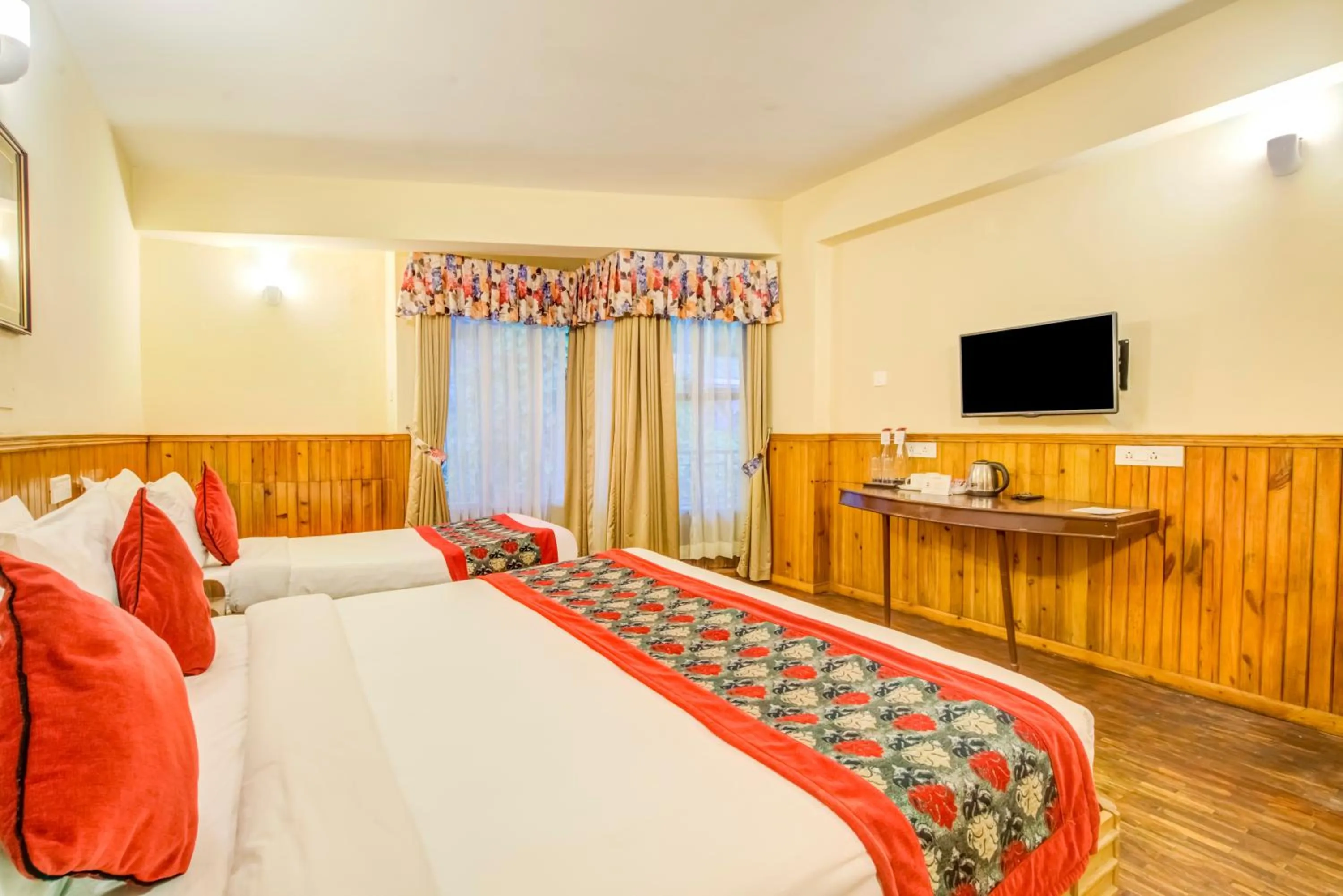 TV and multimedia in Summit Newa Regency