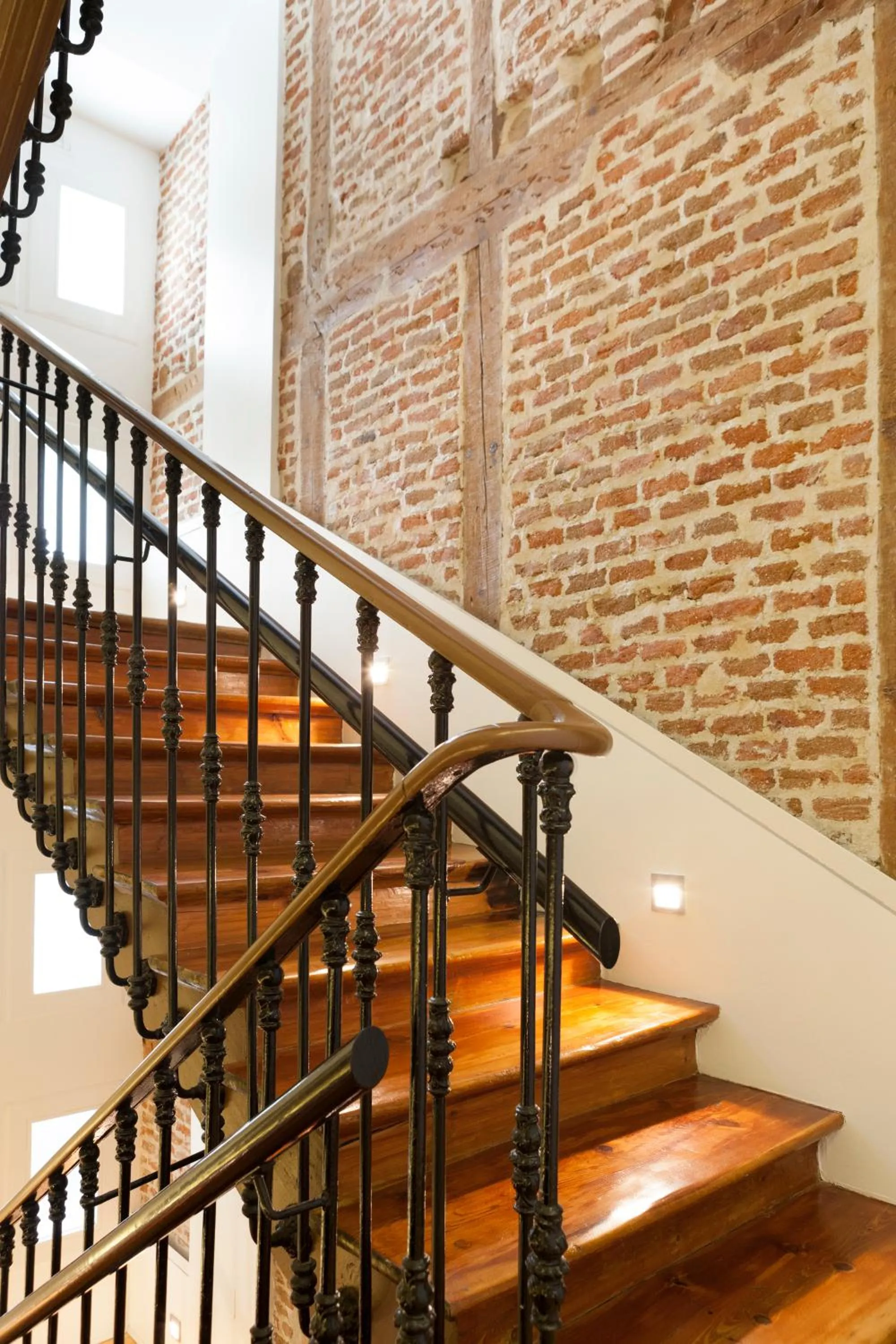 Property building in Artrip Hotel