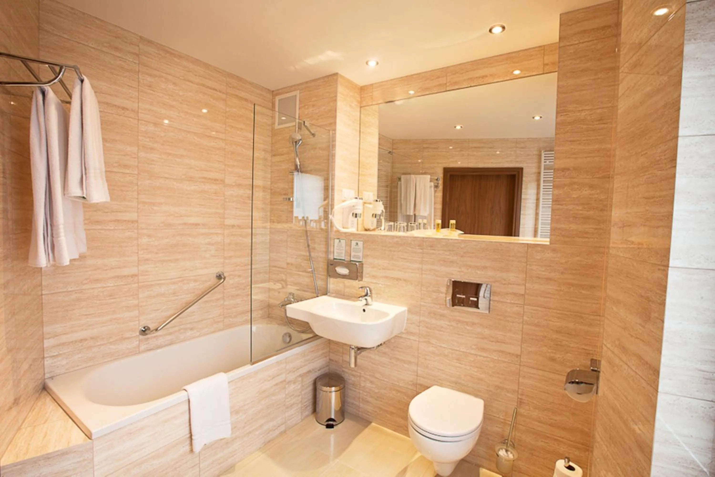 Bathroom in Holiday Inn Łódź by IHG