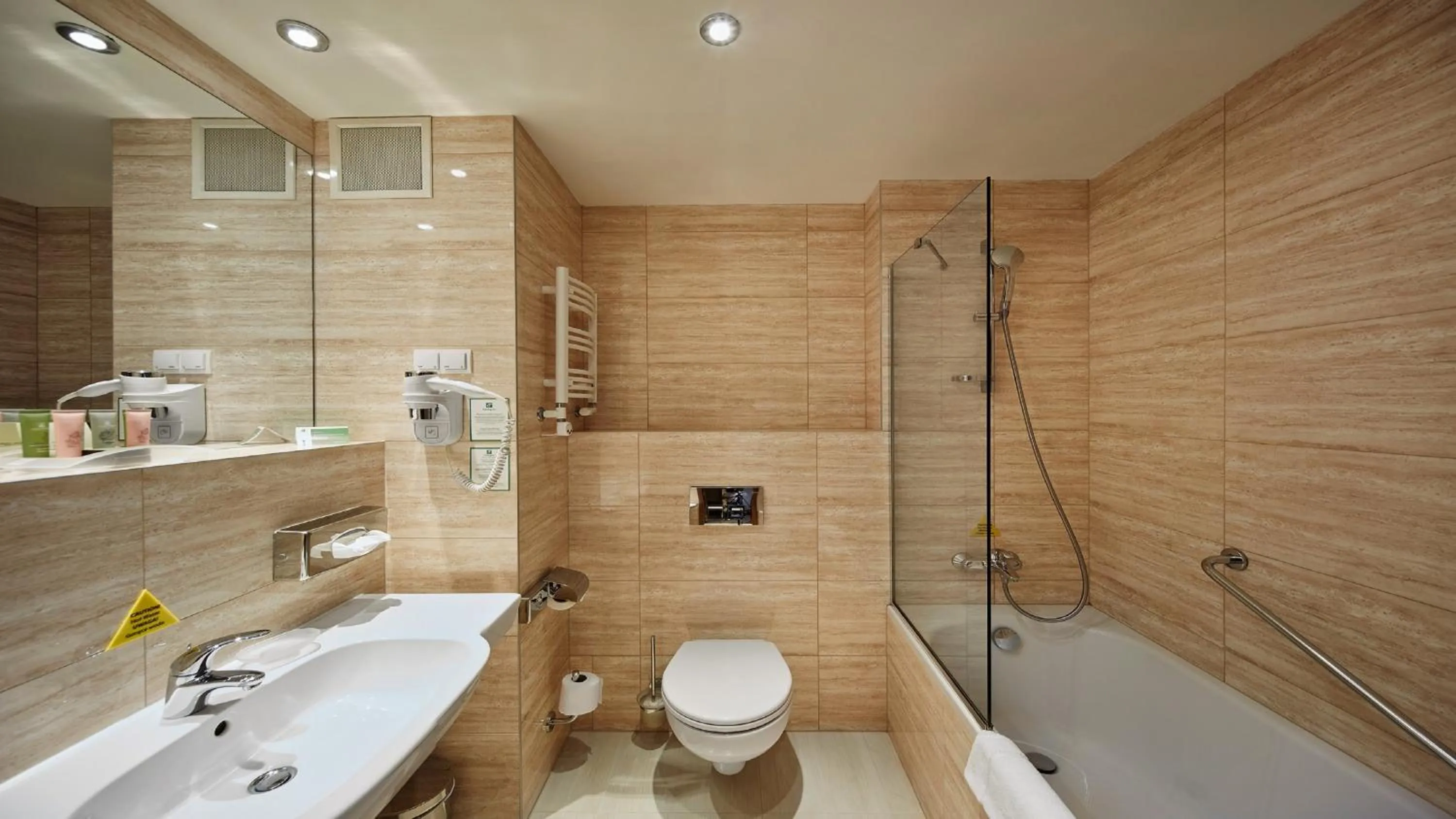 Bathroom in Holiday Inn Łódź by IHG