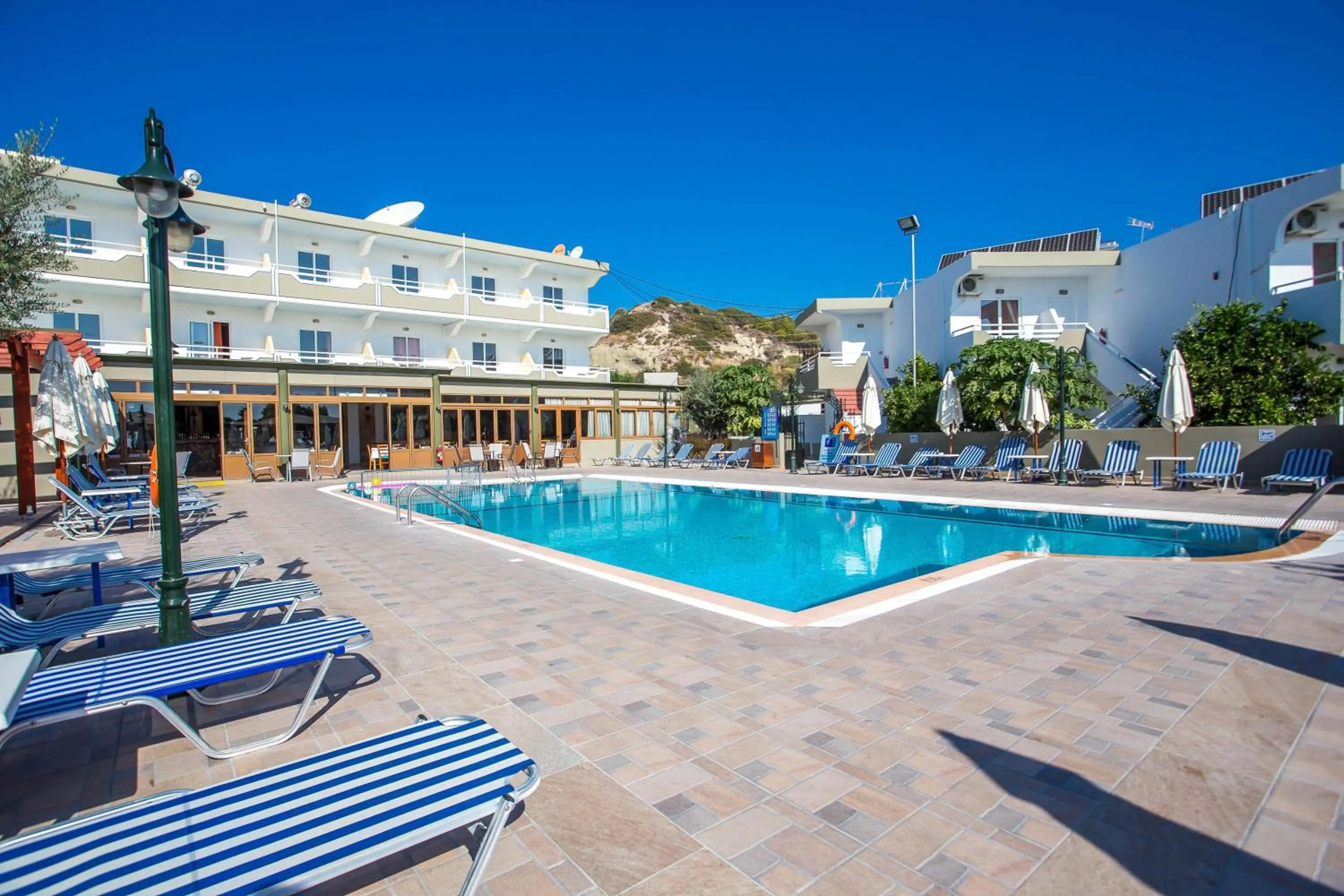 Swimming pool in Georgia Plus - All Inclusive