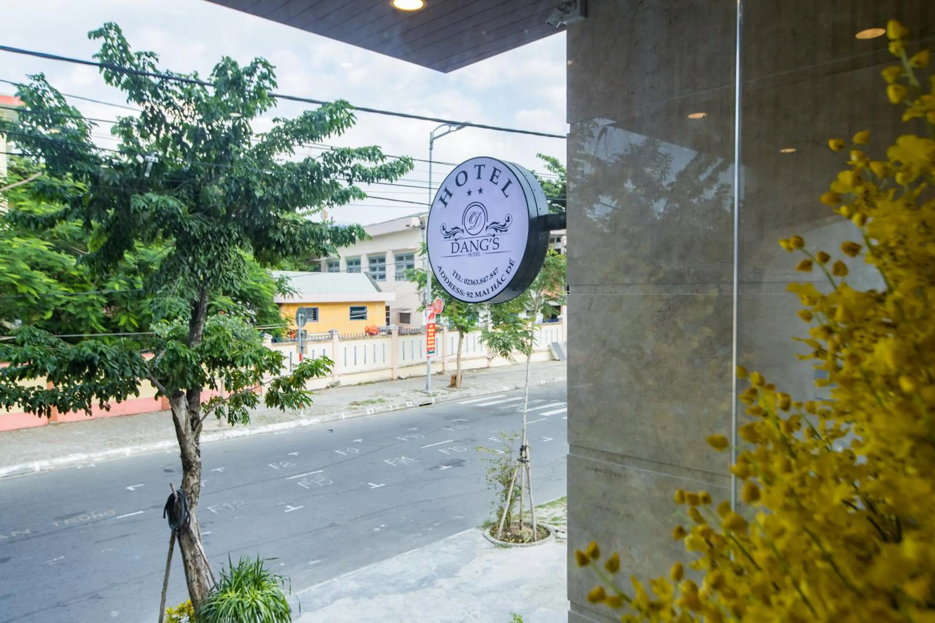 Property building in Dang's Hotel