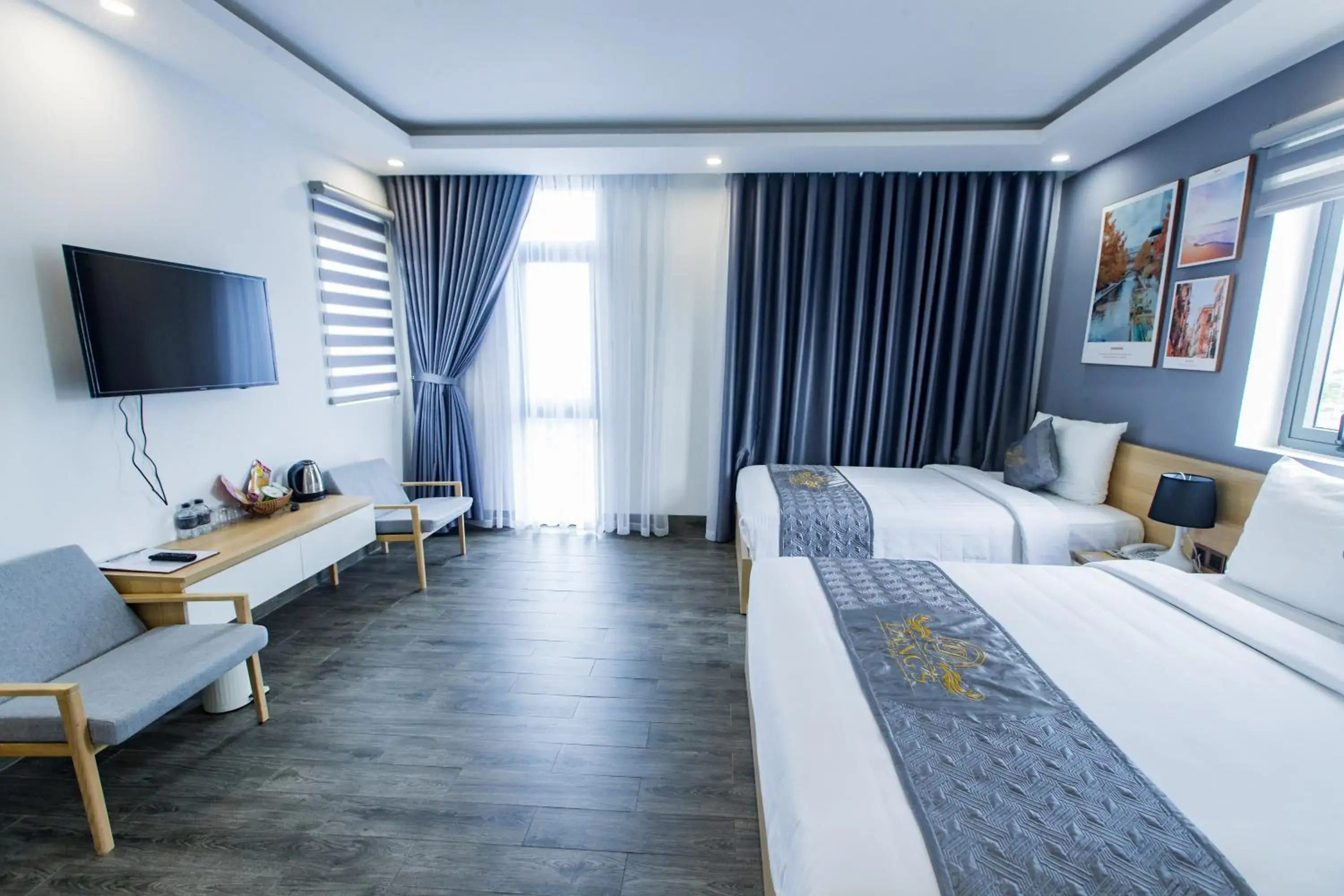 Superior Deluxe Double or Twin Room in Dang's Hotel Superior Deluxe Double or Twin Room in Dang's Hotel