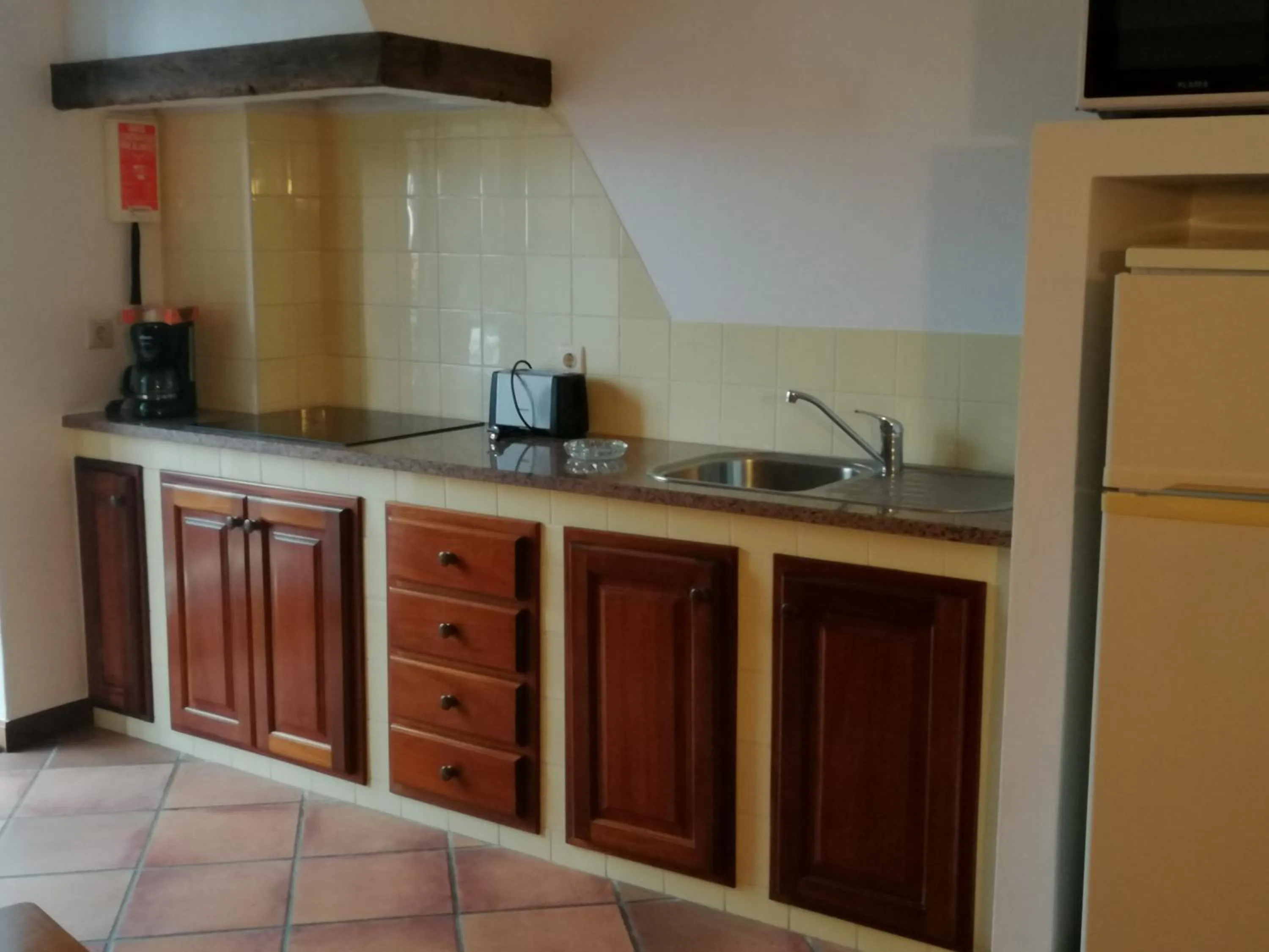 Kitchen or kitchenette in Casa da Capelinha