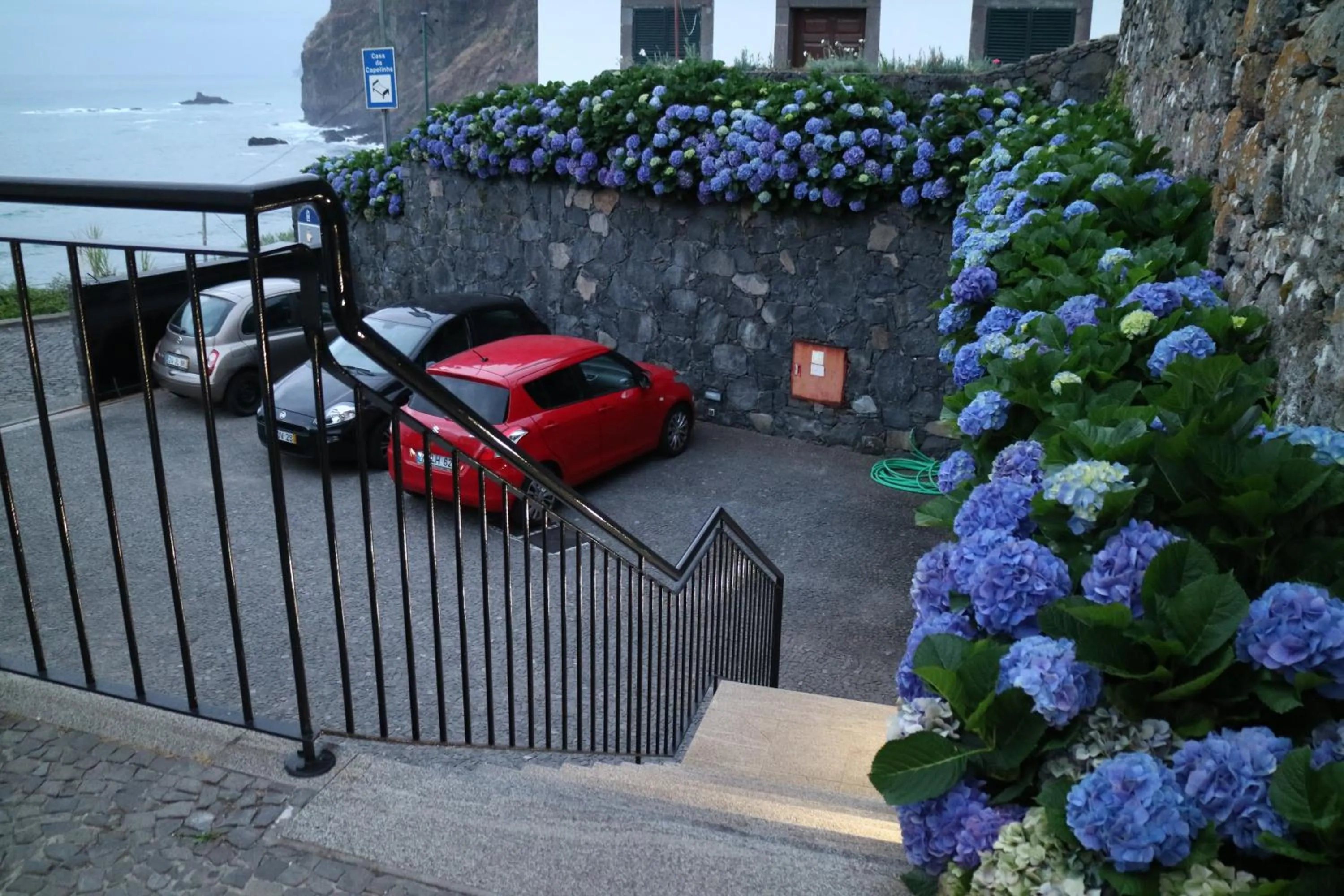 Parking in Casa da Capelinha