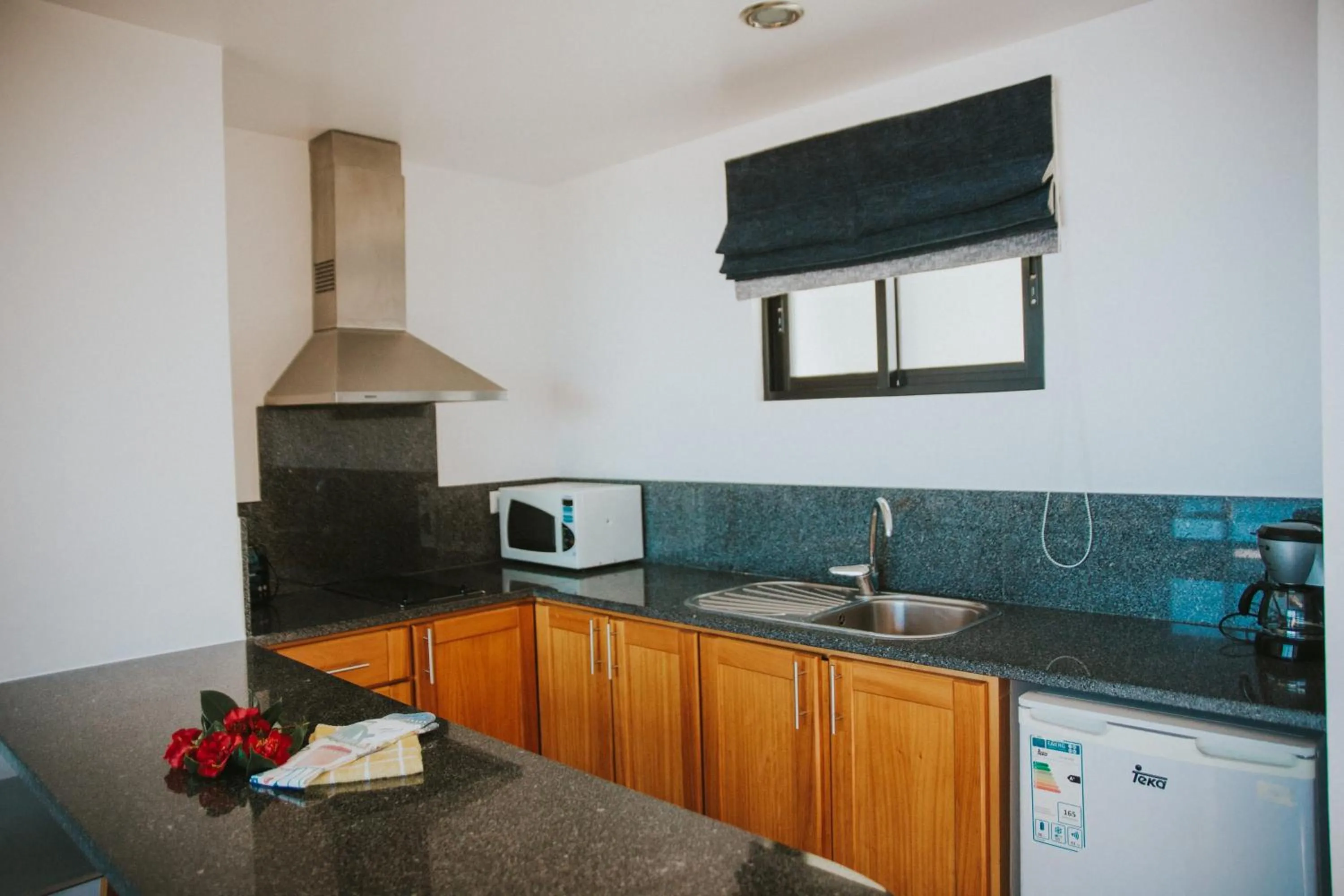 Kitchen or kitchenette in Casa da Capelinha