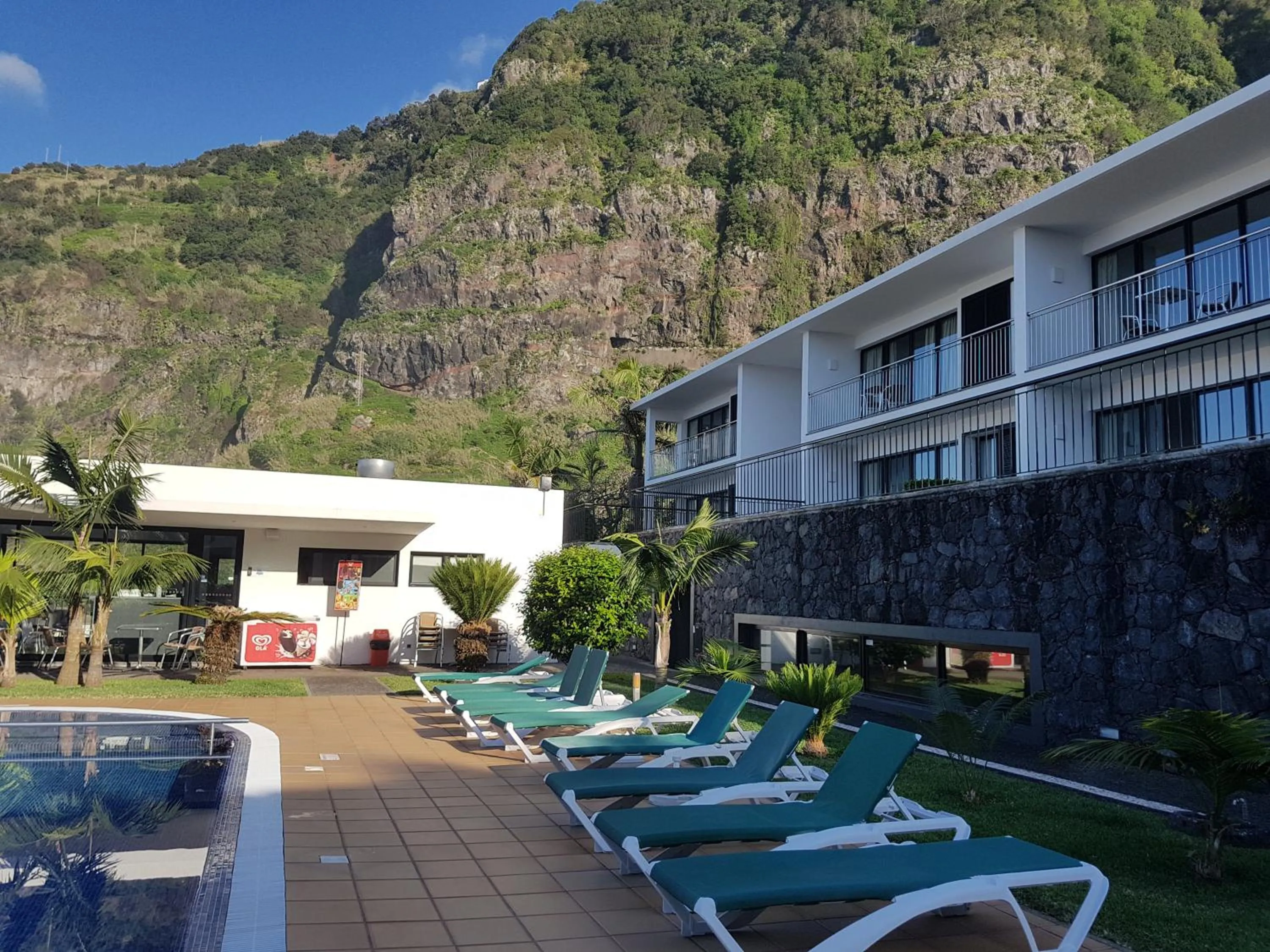 Property building in Casa da Capelinha