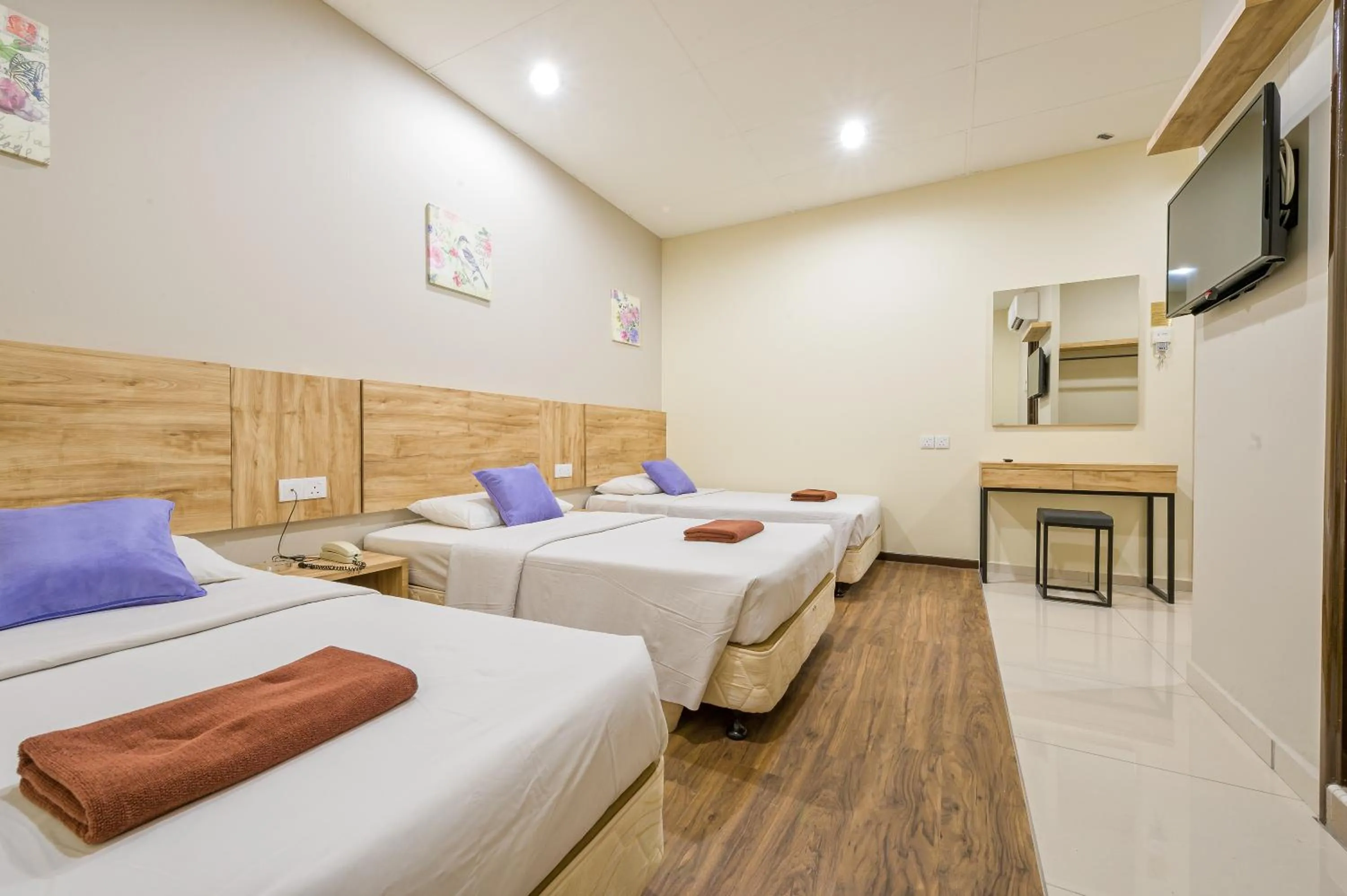 Bed in Northern Lodge Hotel