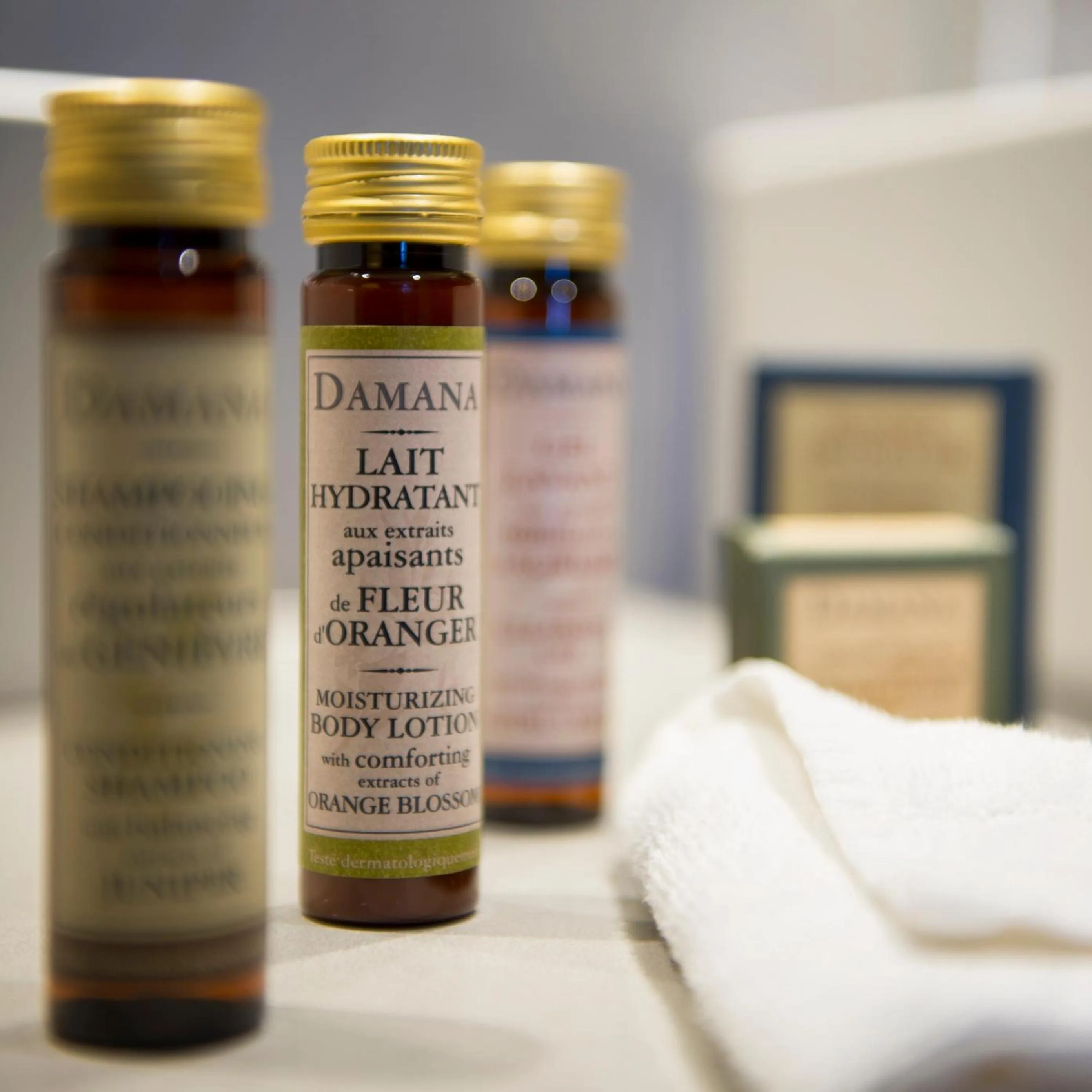 Shower in Hype Hôtel