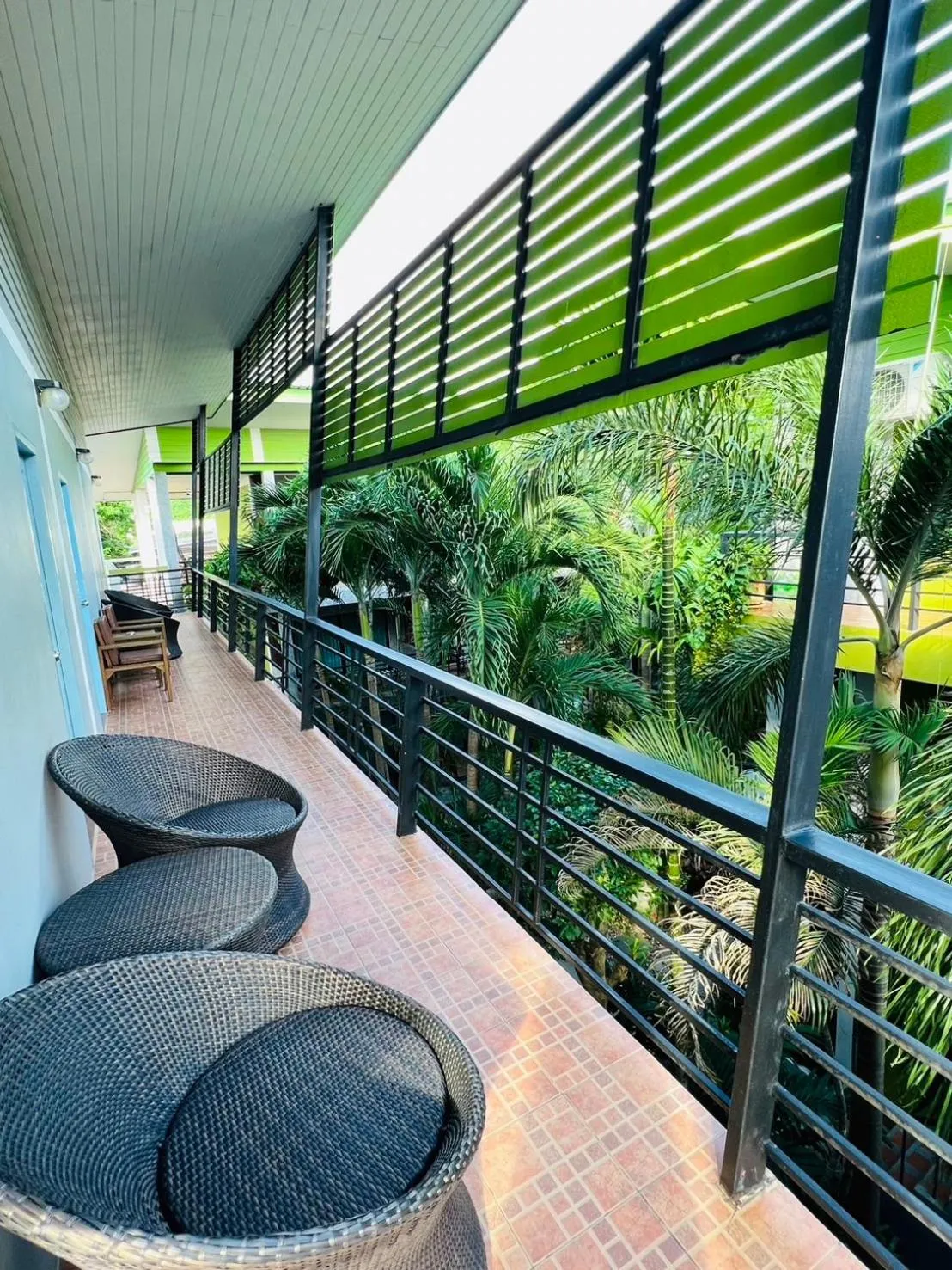 Property building in Blue Wave House