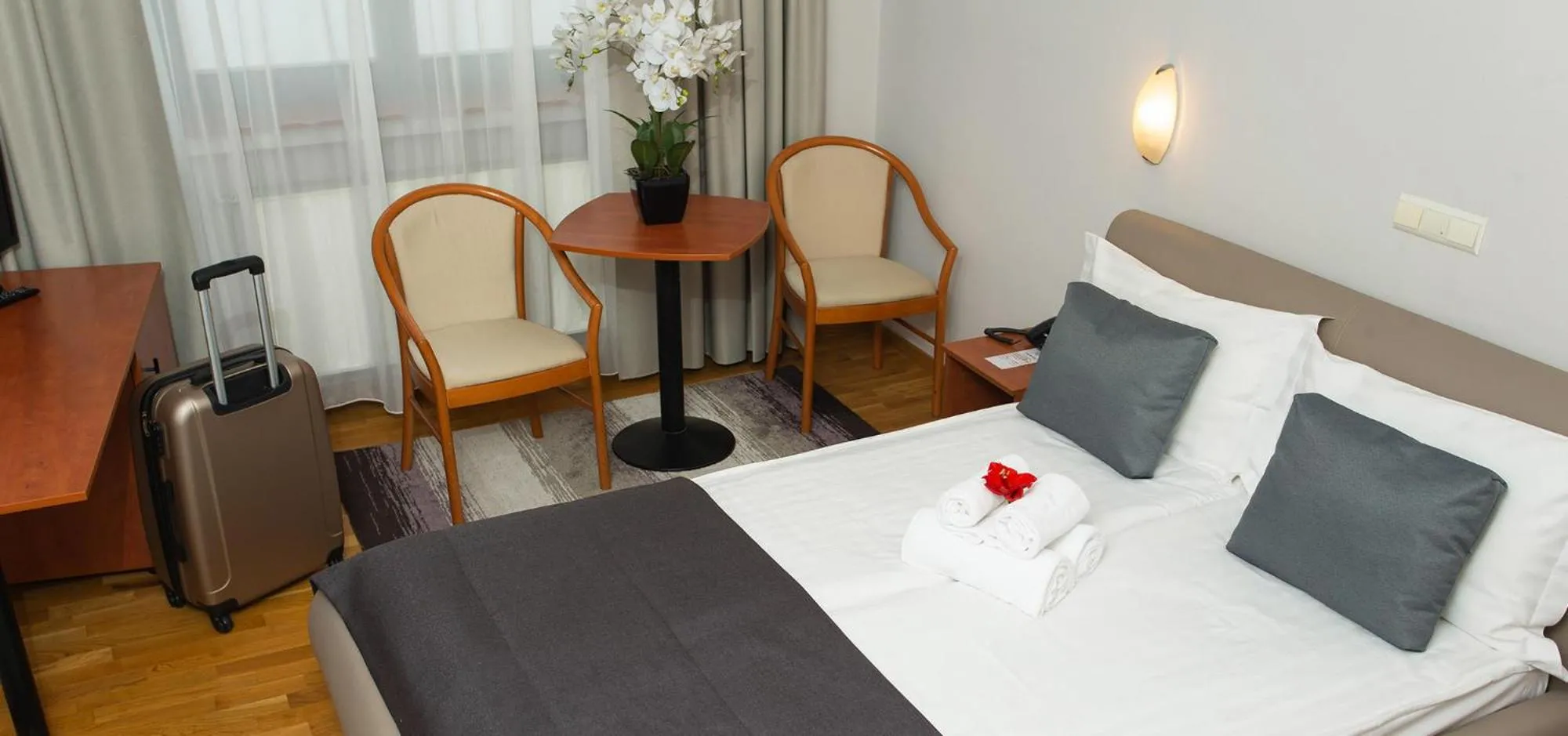 Bed in Hotel Fenyõ Conference & Spa