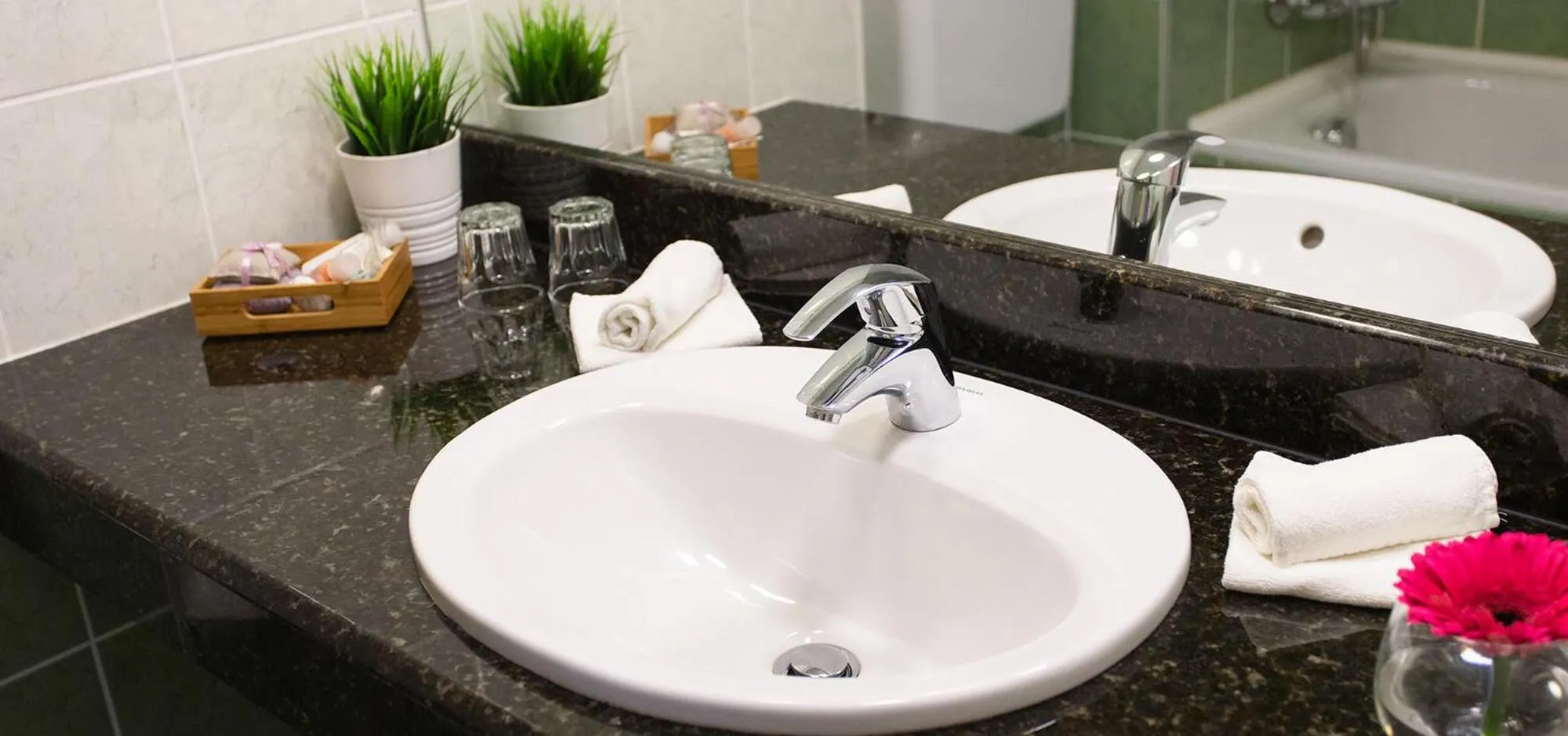Bathroom in Hotel Fenyõ Conference & Spa