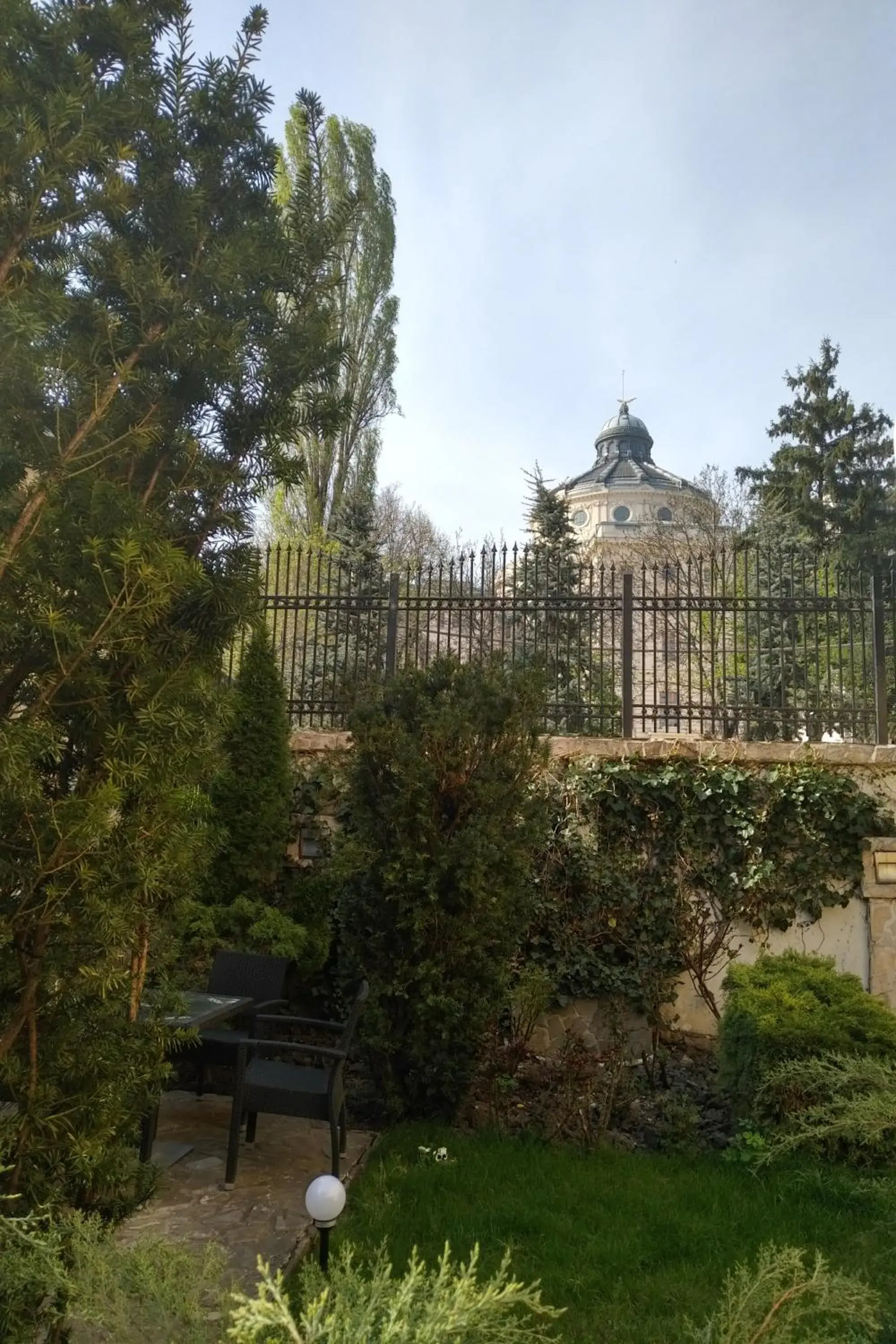 Property building in Prince Residence Apartments Property building in Prince Residence Apartments