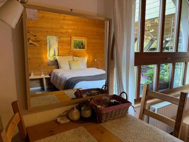 Bed in L'Atelier de Gisèle