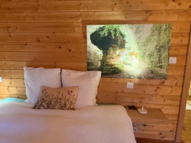 Bed in L'Atelier de Gisèle