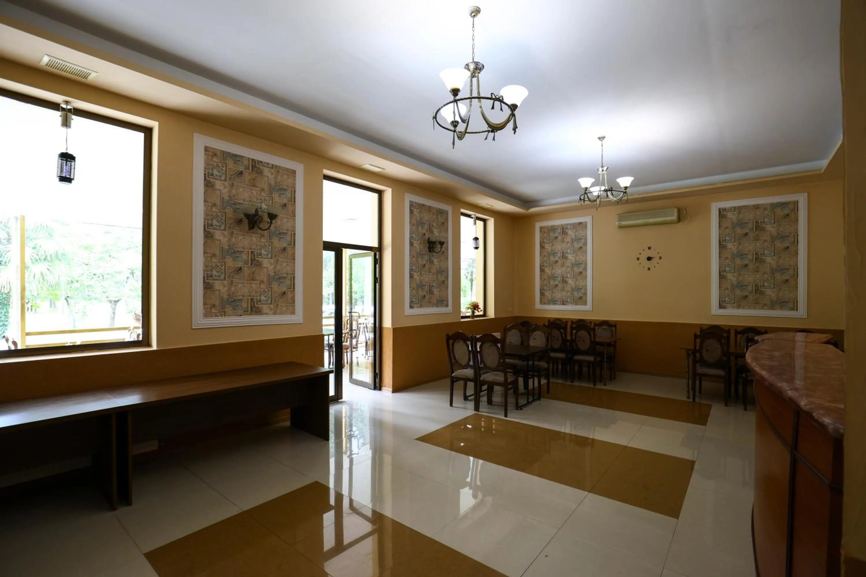 Restaurant/places to eat in Park Hotel Imeri kutaisi