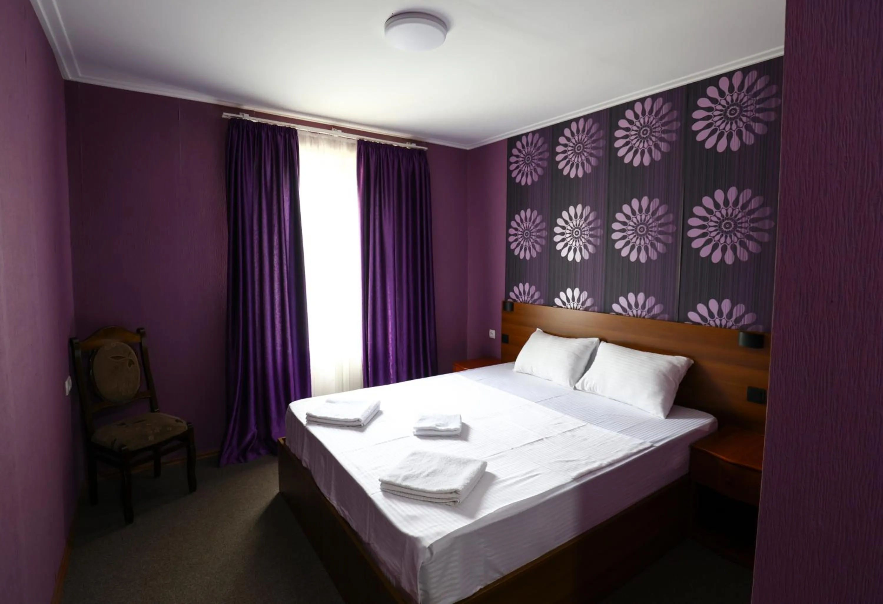 Bed in Park Hotel Imeri kutaisi