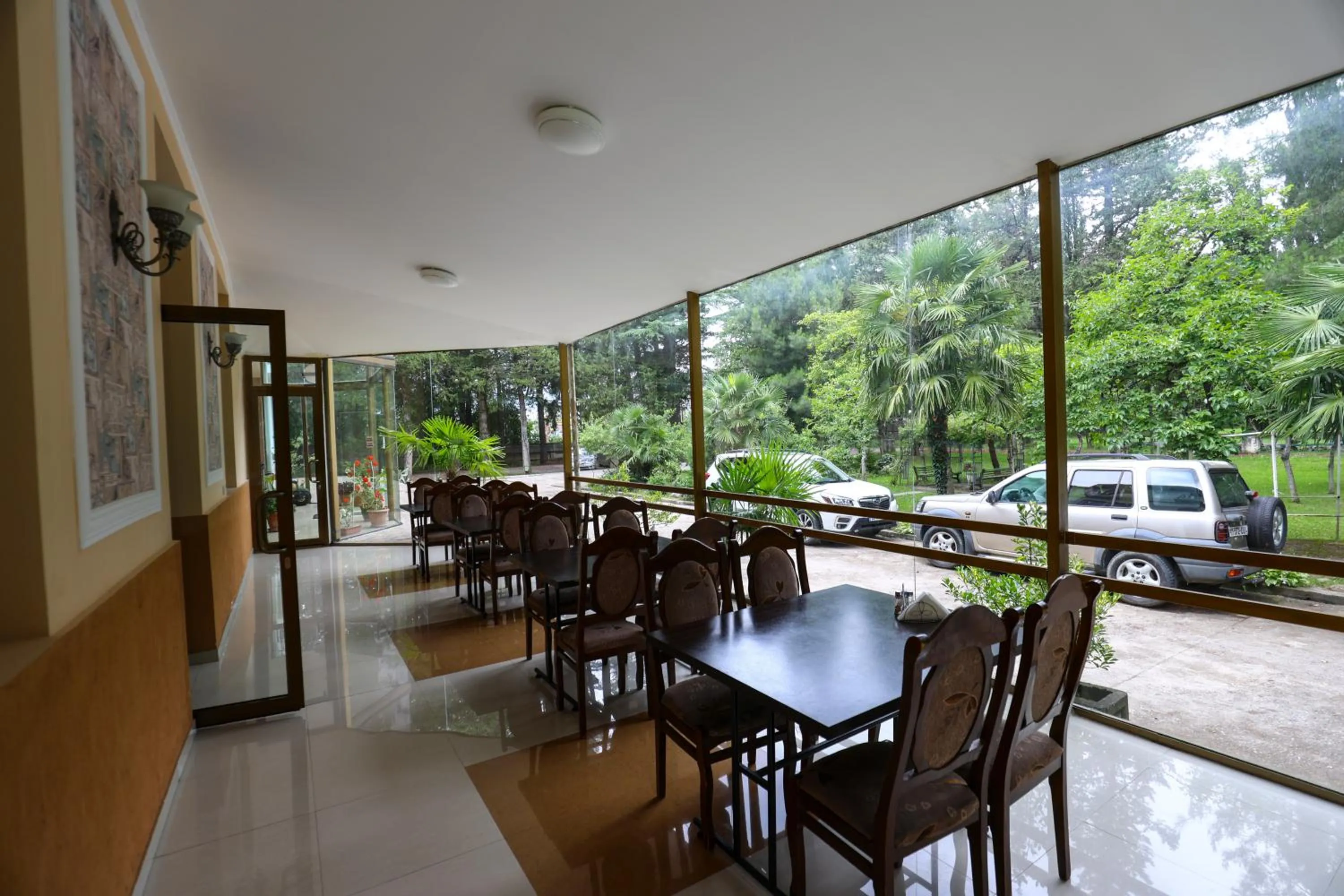 Restaurant/places to eat in Park Hotel Imeri kutaisi