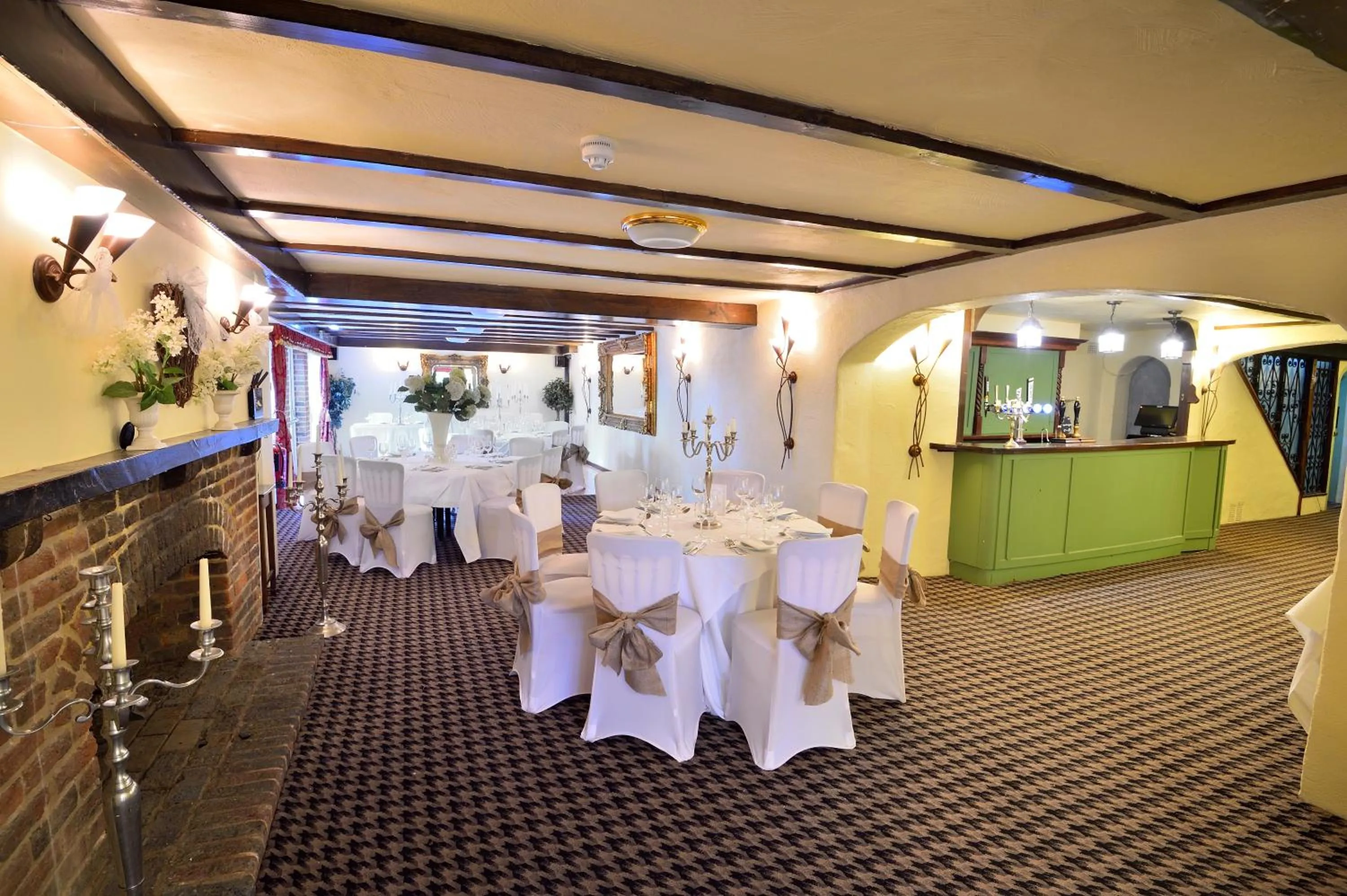 Banquet/Function facilities in The Roundabout Hotel