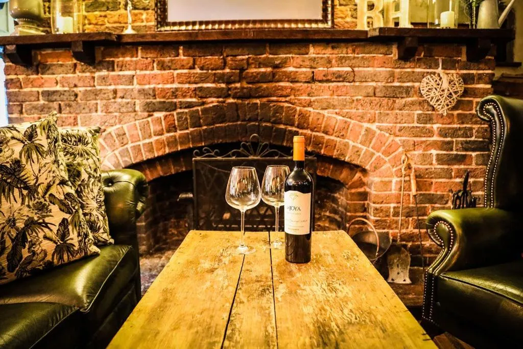 The Roundabout Hotel