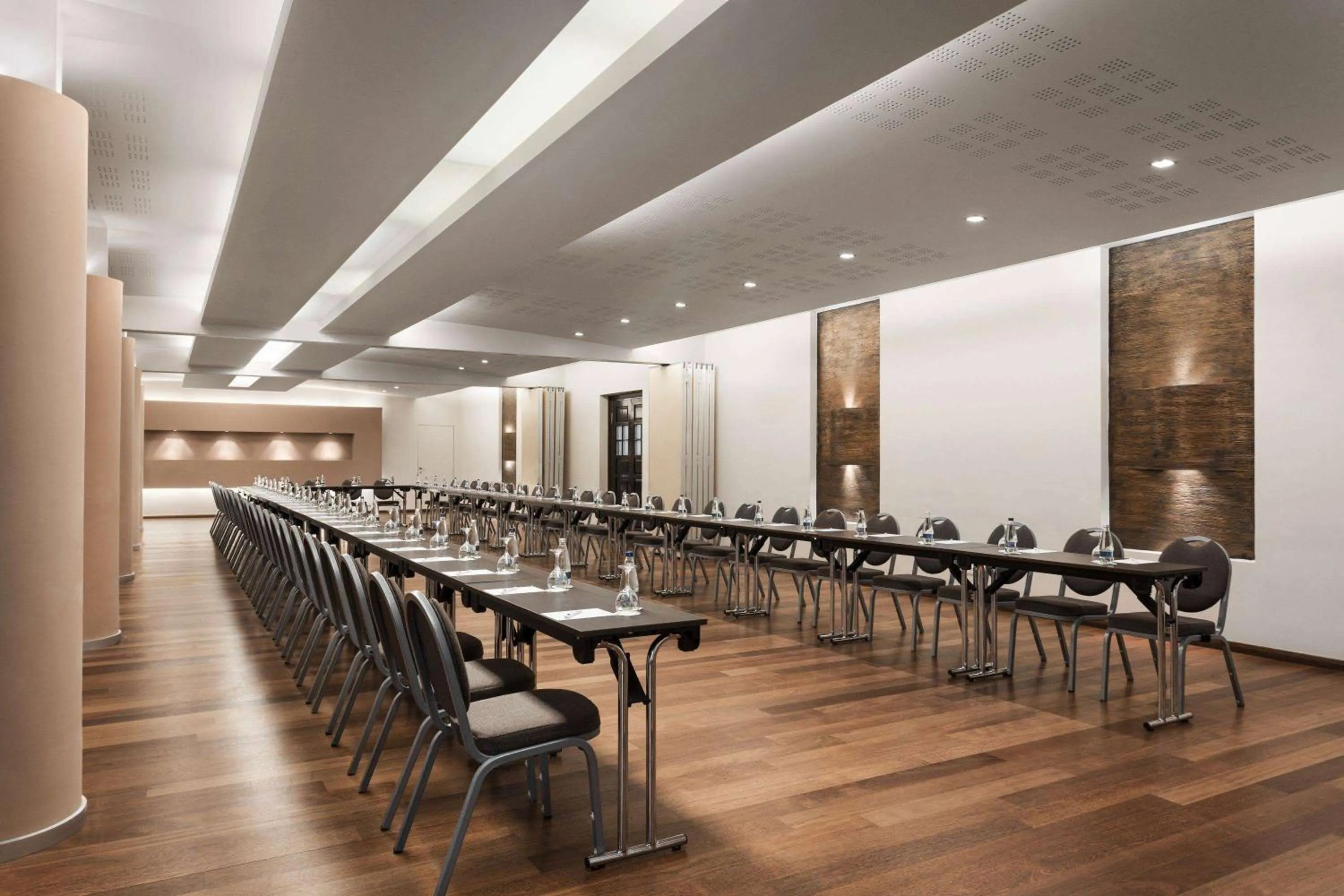 Meeting/conference room in Ramada by Wyndham Bucharest Parc Hotel