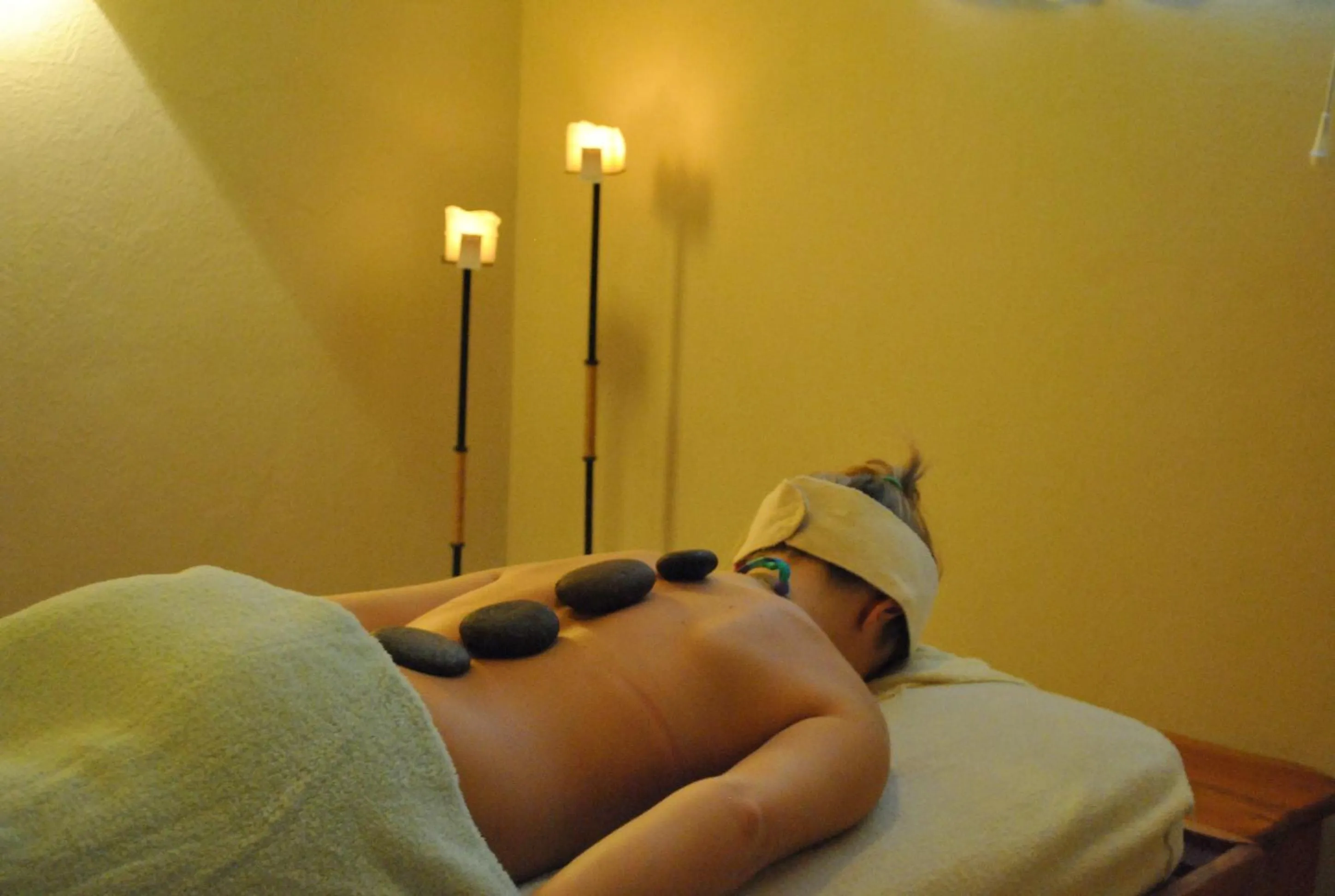 Massage in Carilo Soleil By HS