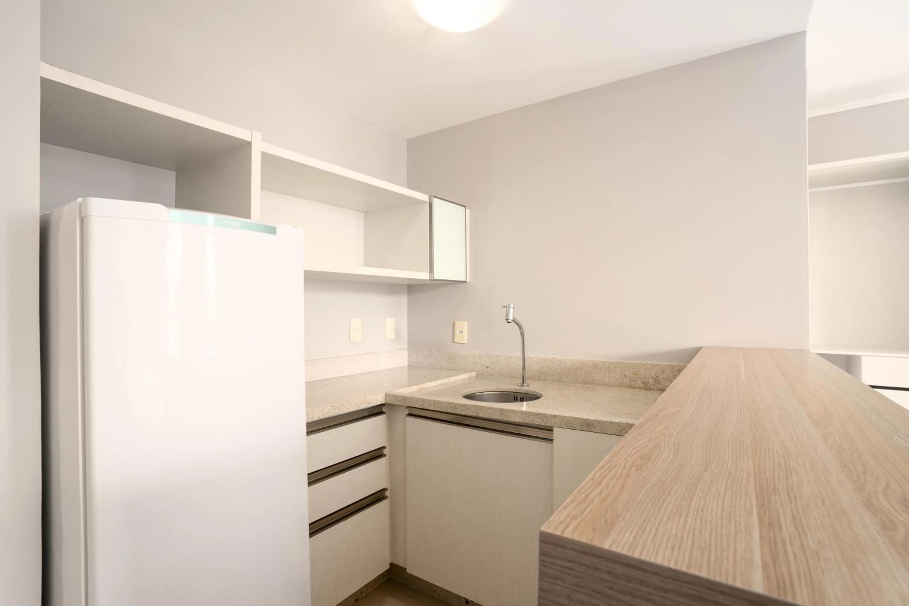 Kitchen or kitchenette in Boulevard Beach Canasvieiras Hotel