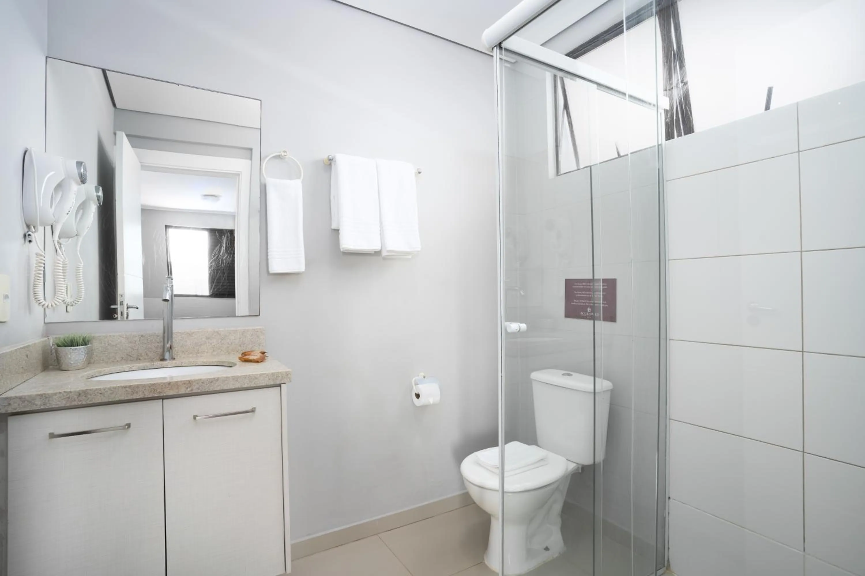 Bathroom in Boulevard Beach Canasvieiras Hotel